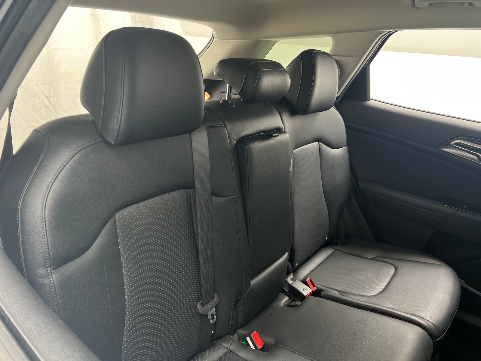 Thumbnail: 2023 Kia Sportage - 6