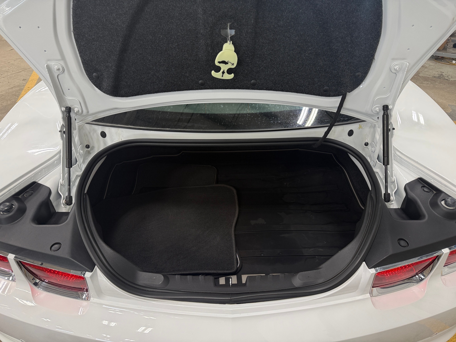 Thumbnail: 2013 Chevrolet Camaro - 4