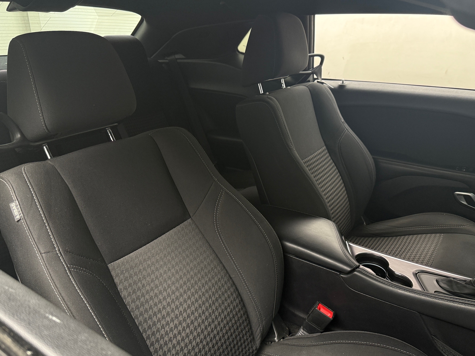 Thumbnail: 2015 Dodge Challenger - 2