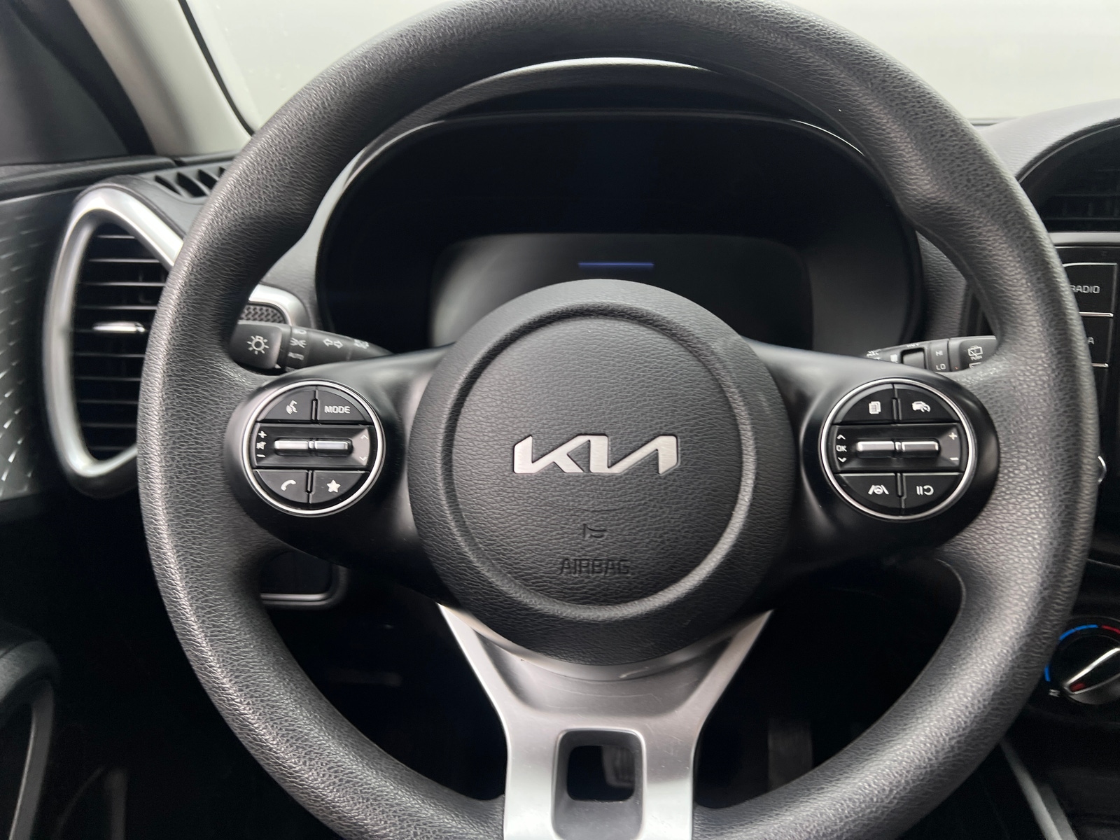 Thumbnail: 2024 Kia Soul - 5