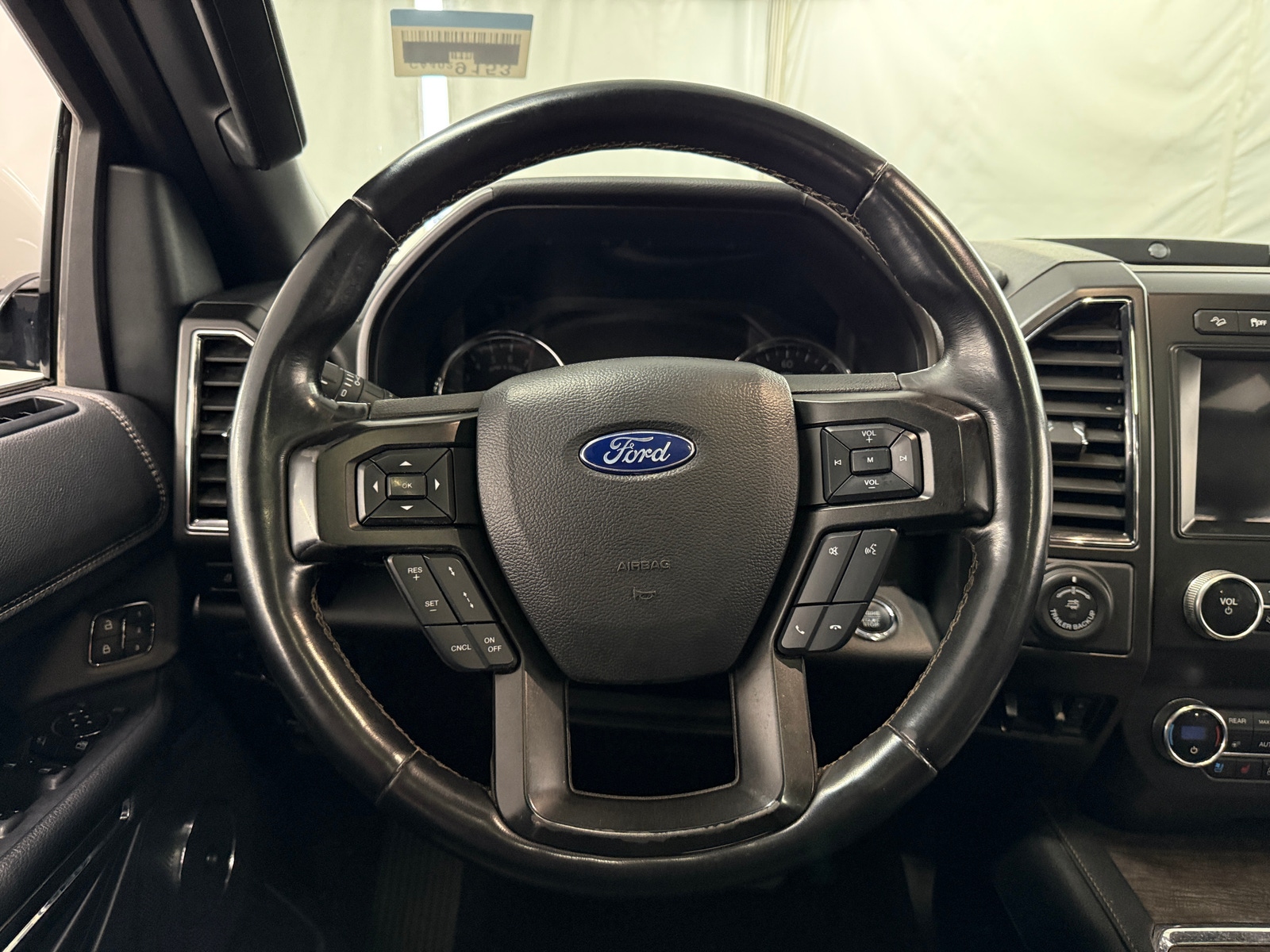 Thumbnail: 2020 Ford Expedition MAX - 4