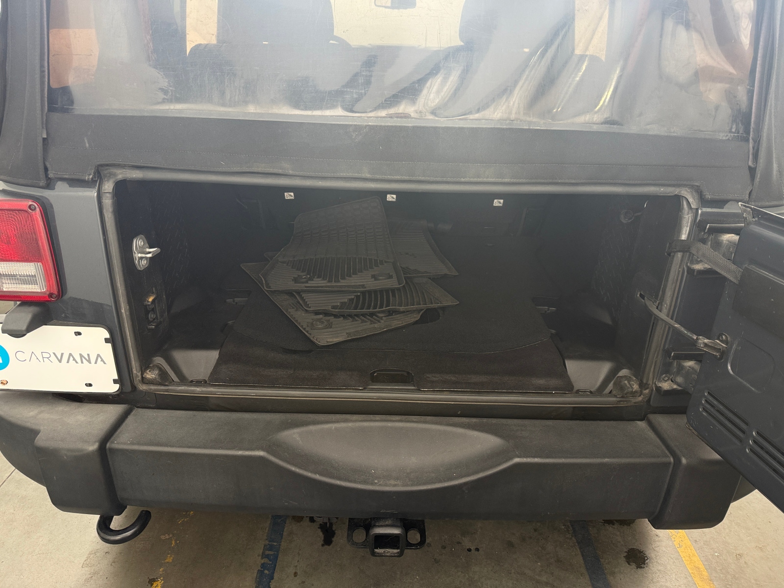 Thumbnail: 2018 Jeep Wrangler - 7