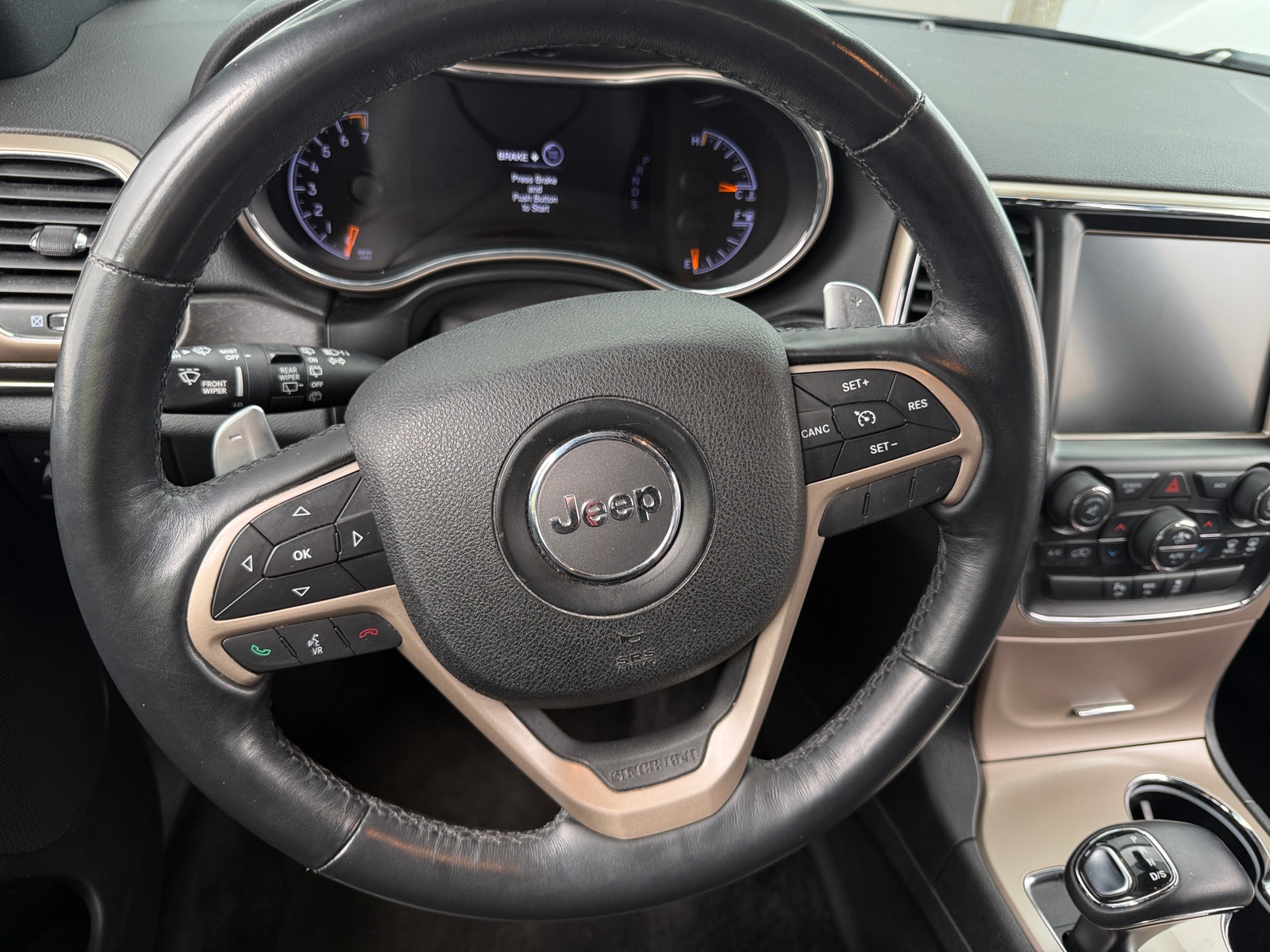 Thumbnail: 2015 Jeep Grand Cherokee - 4