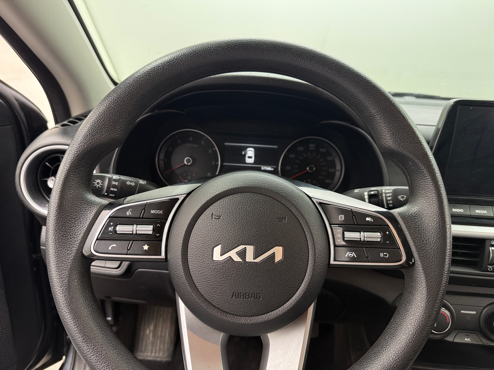 Thumbnail: 2024 Kia Forte - 5