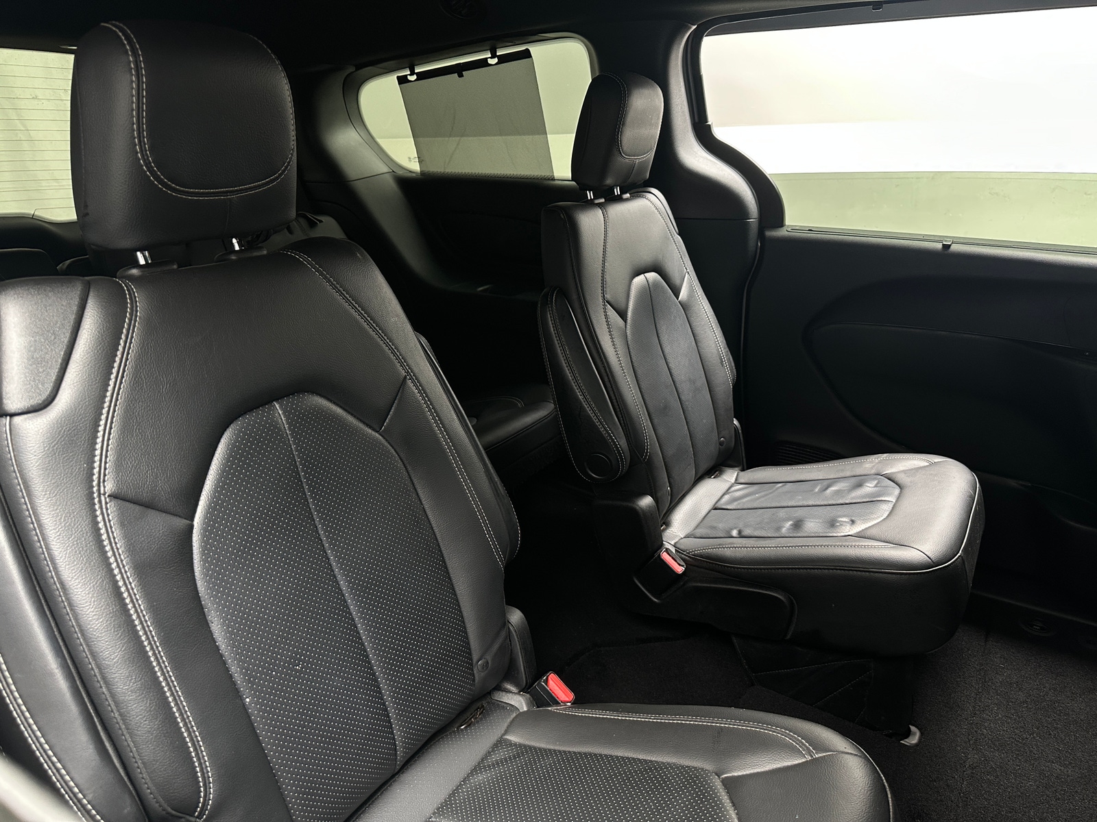 Thumbnail: 2019 Chrysler Pacifica - 5