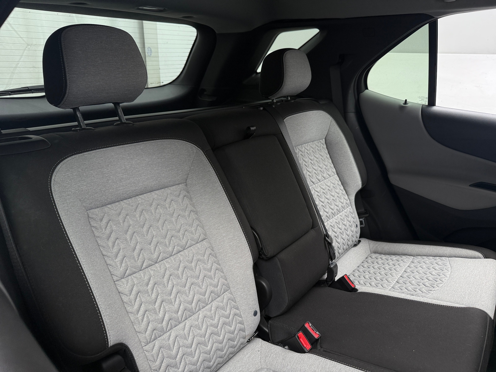 Thumbnail: 2023 Chevrolet Equinox - 6