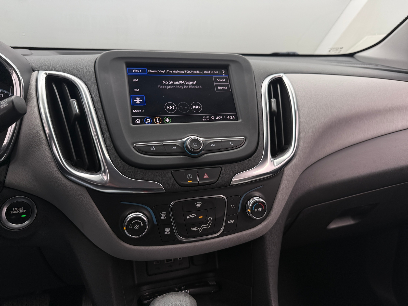 Thumbnail: 2023 Chevrolet Equinox - 4