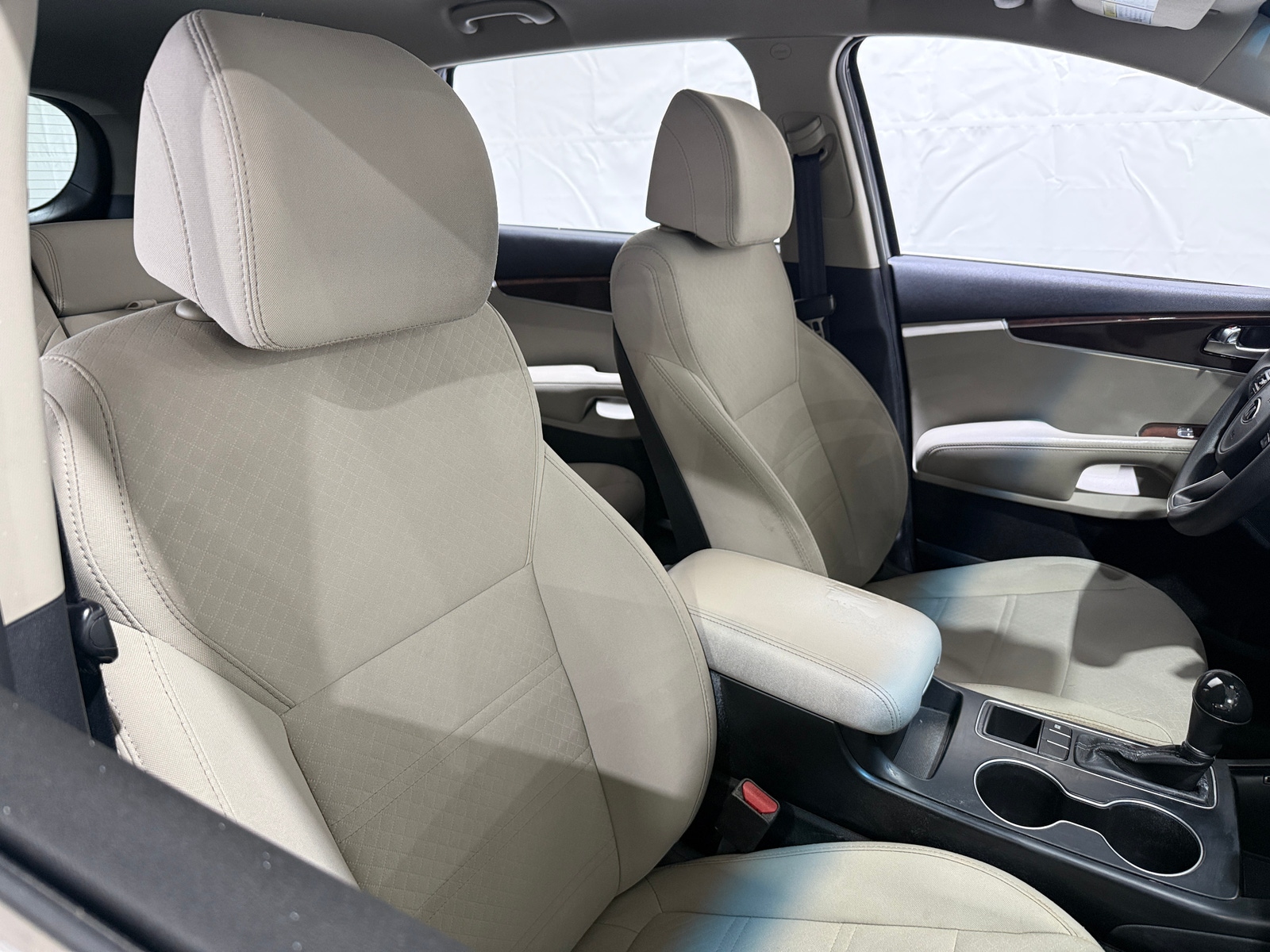 Thumbnail: 2017 Kia Sorento - 2