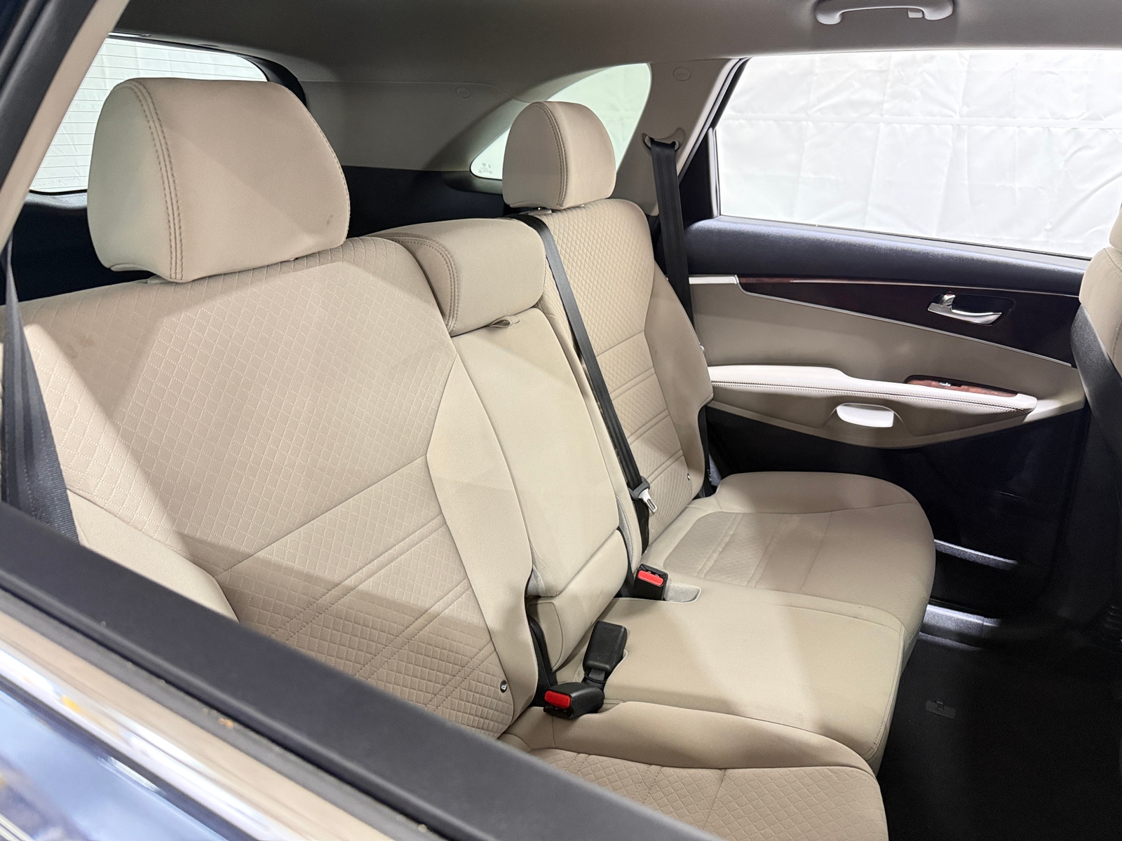 Thumbnail: 2017 Kia Sorento - 6