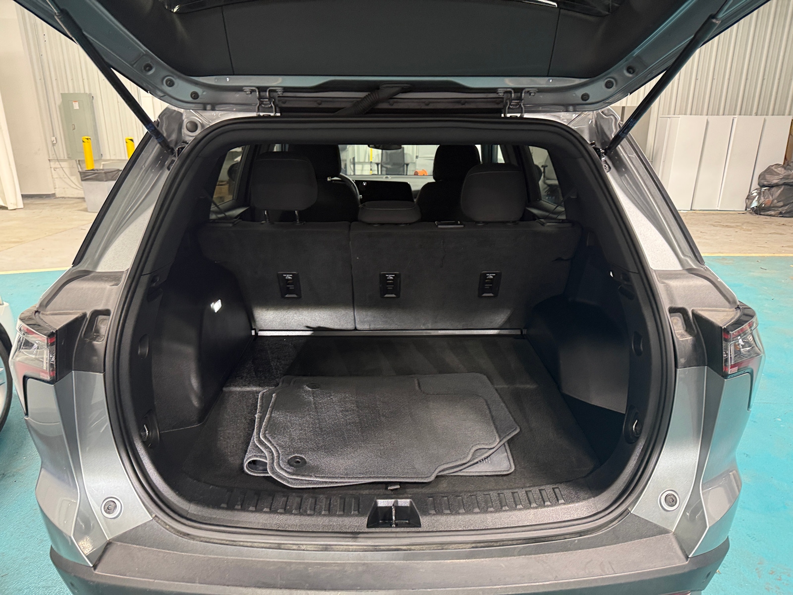 Thumbnail: 2025 Chevrolet Equinox - 7