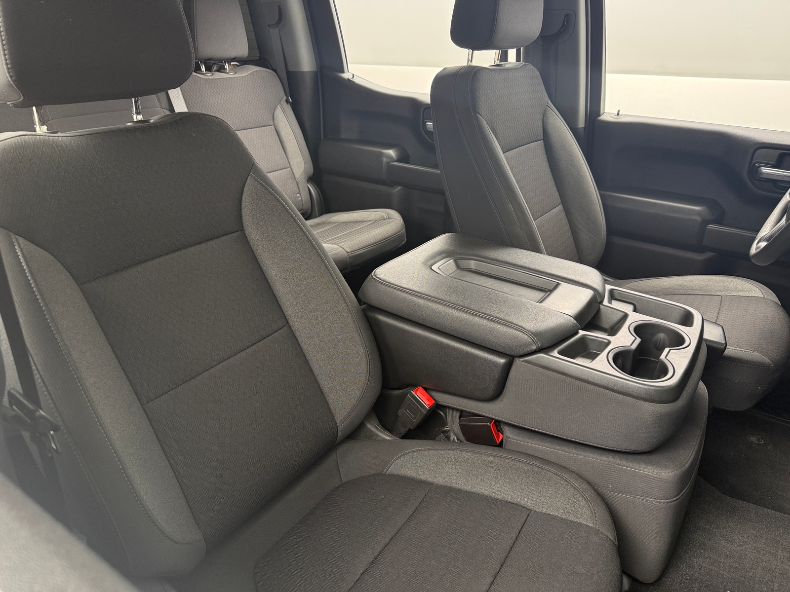 Thumbnail: 2022 Chevrolet Silverado 1500 - 2