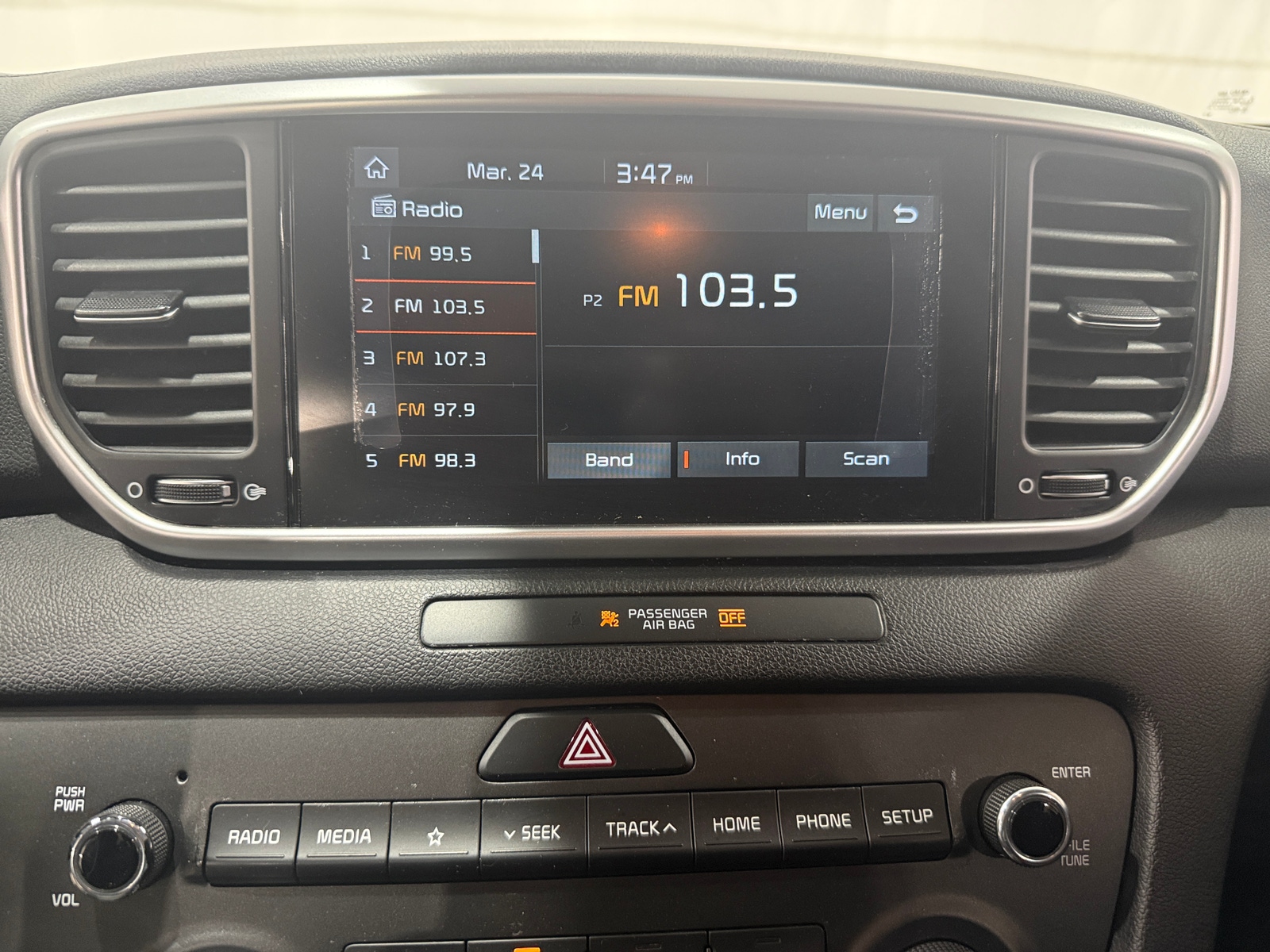 Thumbnail: 2021 Kia Sportage - 4