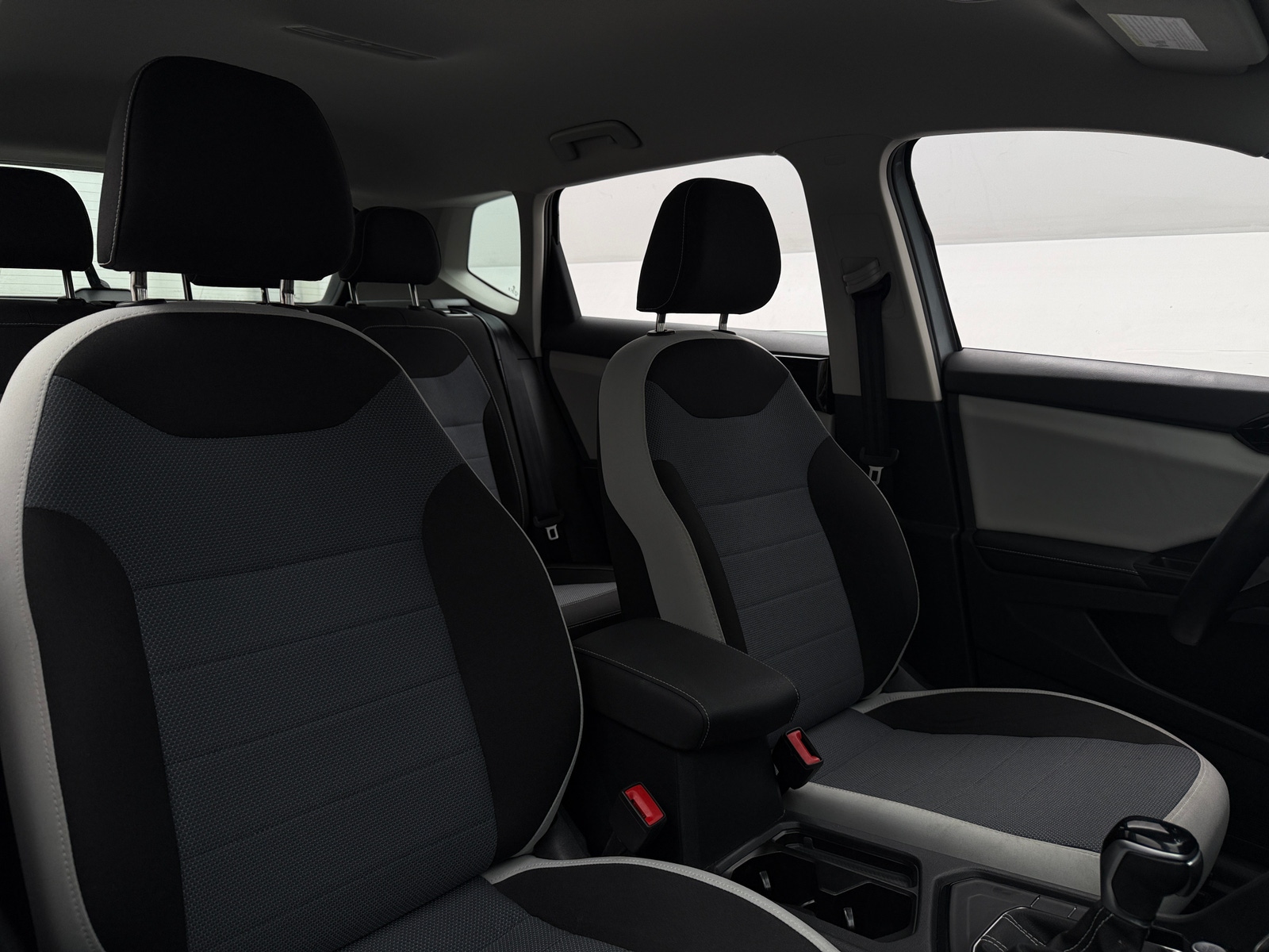 Thumbnail: 2025 Volkswagen Taos - 2