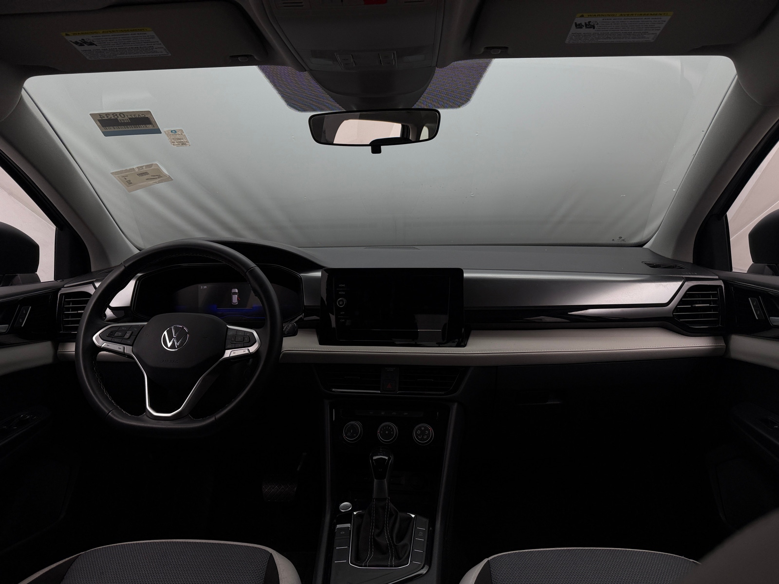 Thumbnail: 2025 Volkswagen Taos - 3