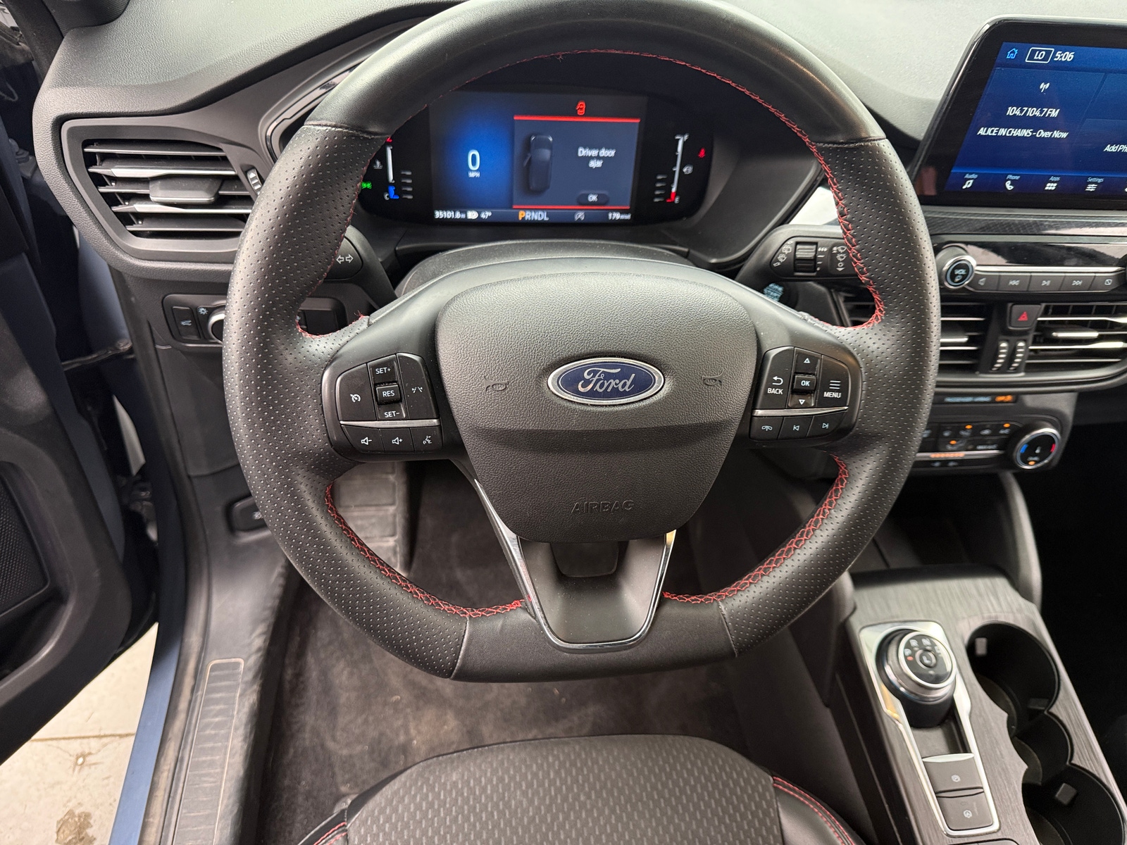 Thumbnail: 2024 Ford Escape - 5