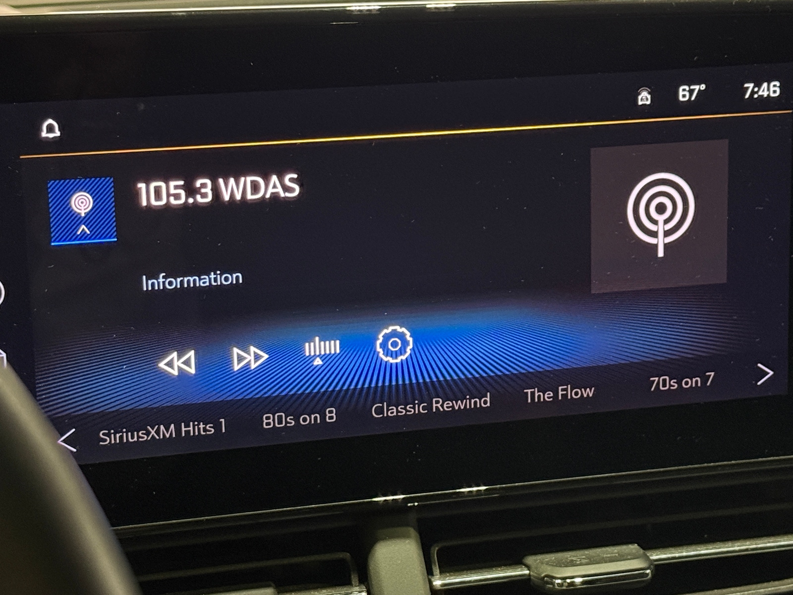 Thumbnail: 2025 Chevrolet Trax - 4