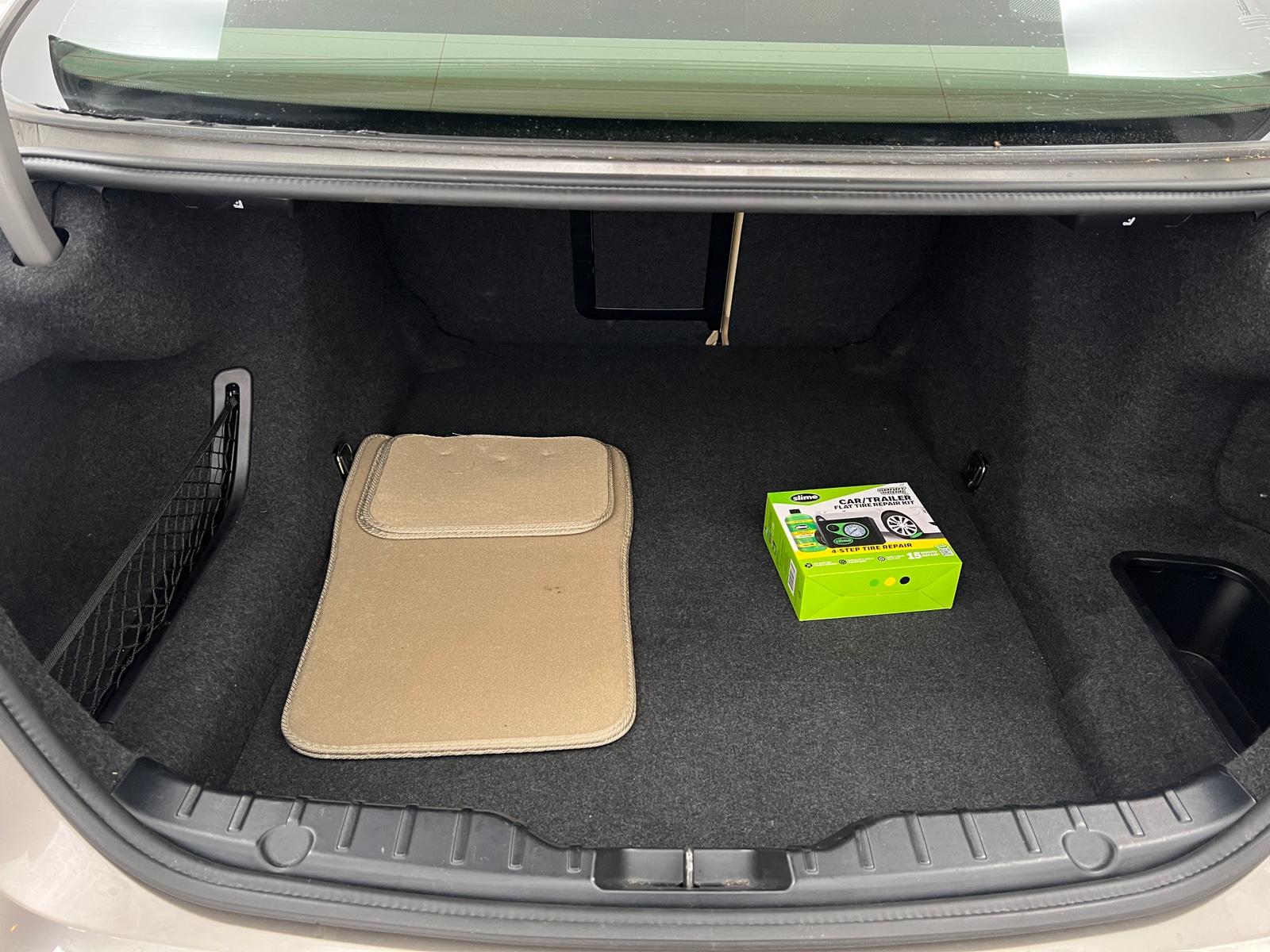 Thumbnail: 2012 BMW 5 Series - 6