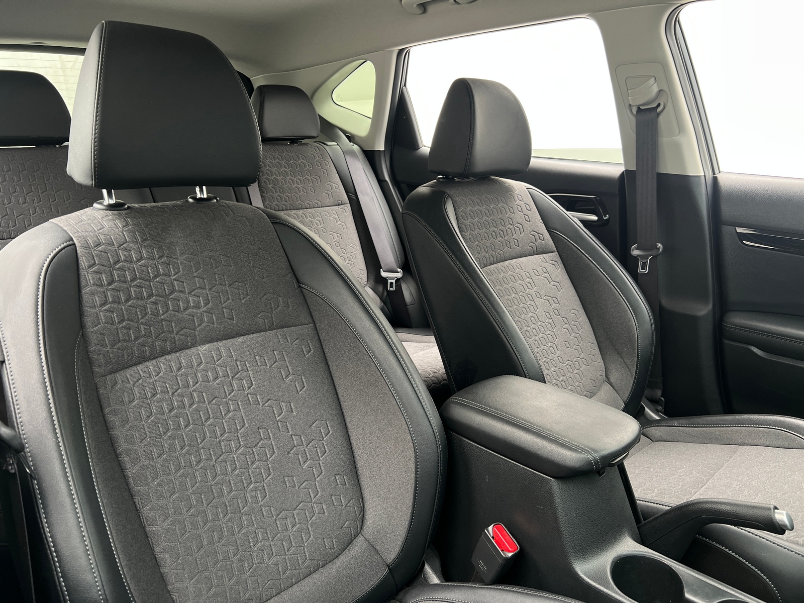 Thumbnail: 2025 Kia Seltos - 2