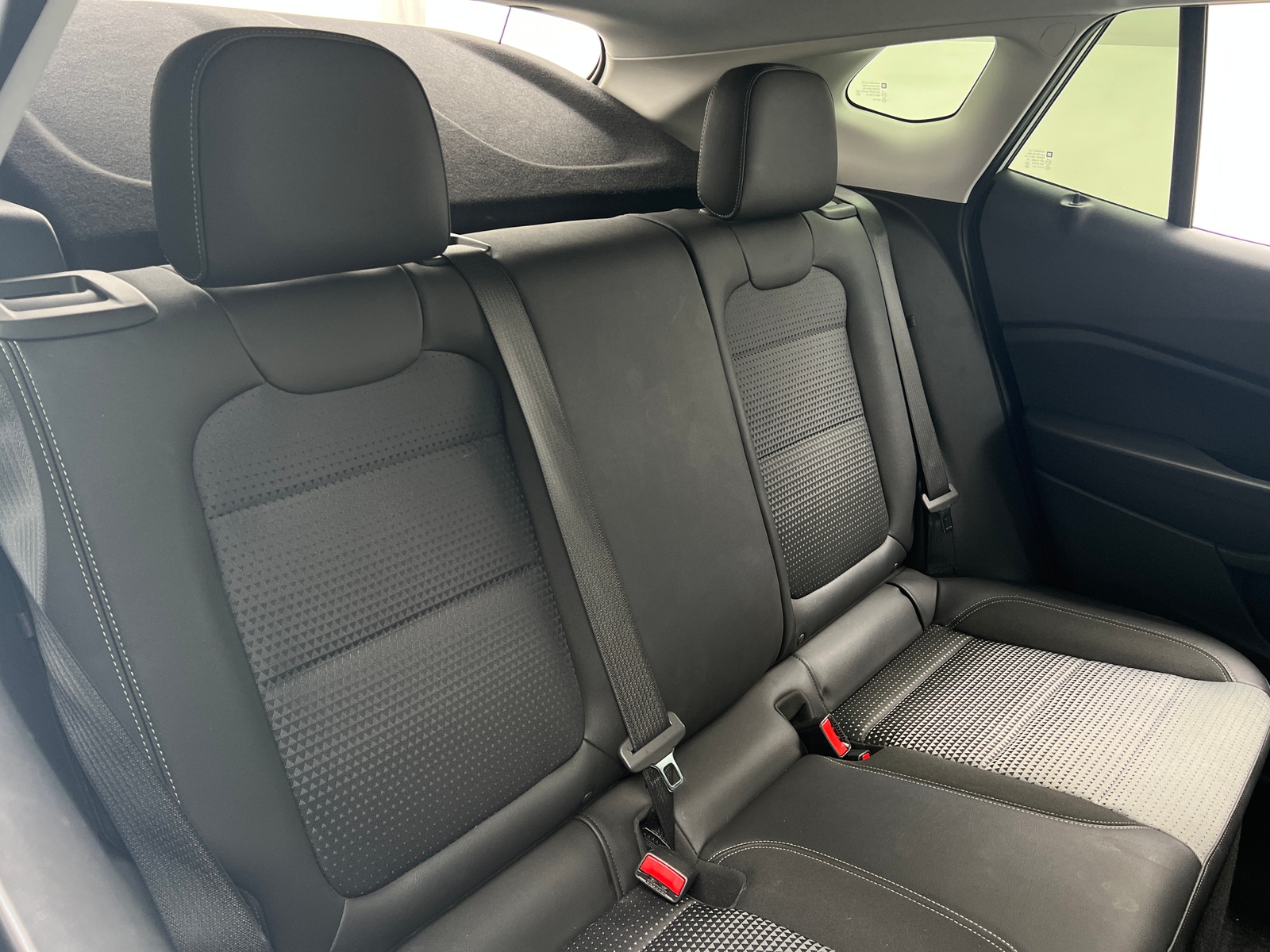 Thumbnail: 2025 Chevrolet Trax - 6