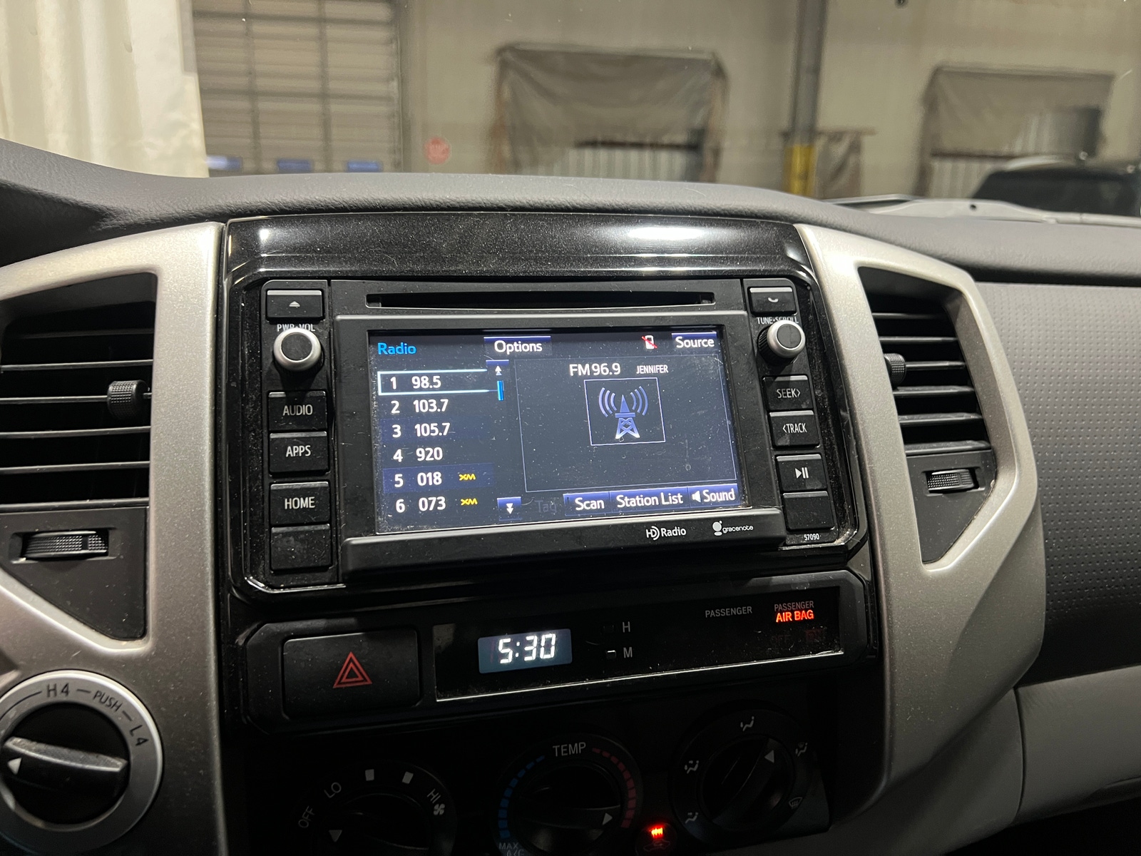 Thumbnail: 2014 Toyota Tacoma - 4