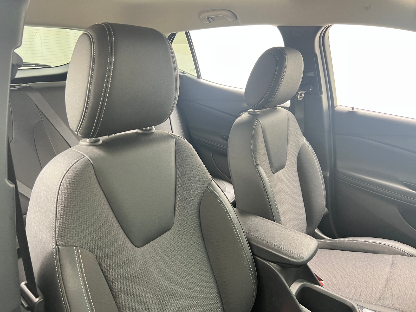 Thumbnail: 2025 Buick Encore GX - 2