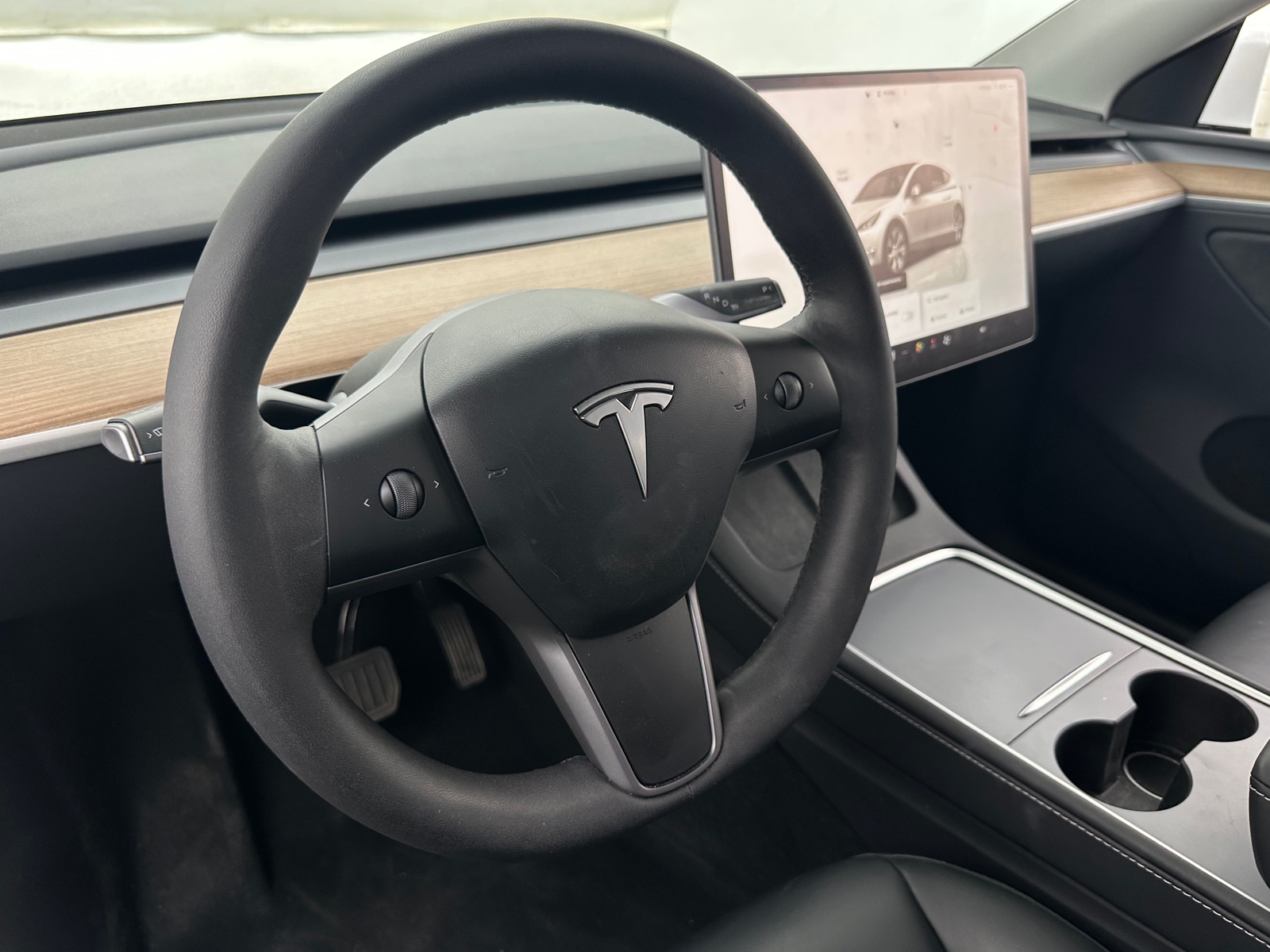 Thumbnail: 2024 Tesla Model Y - 4