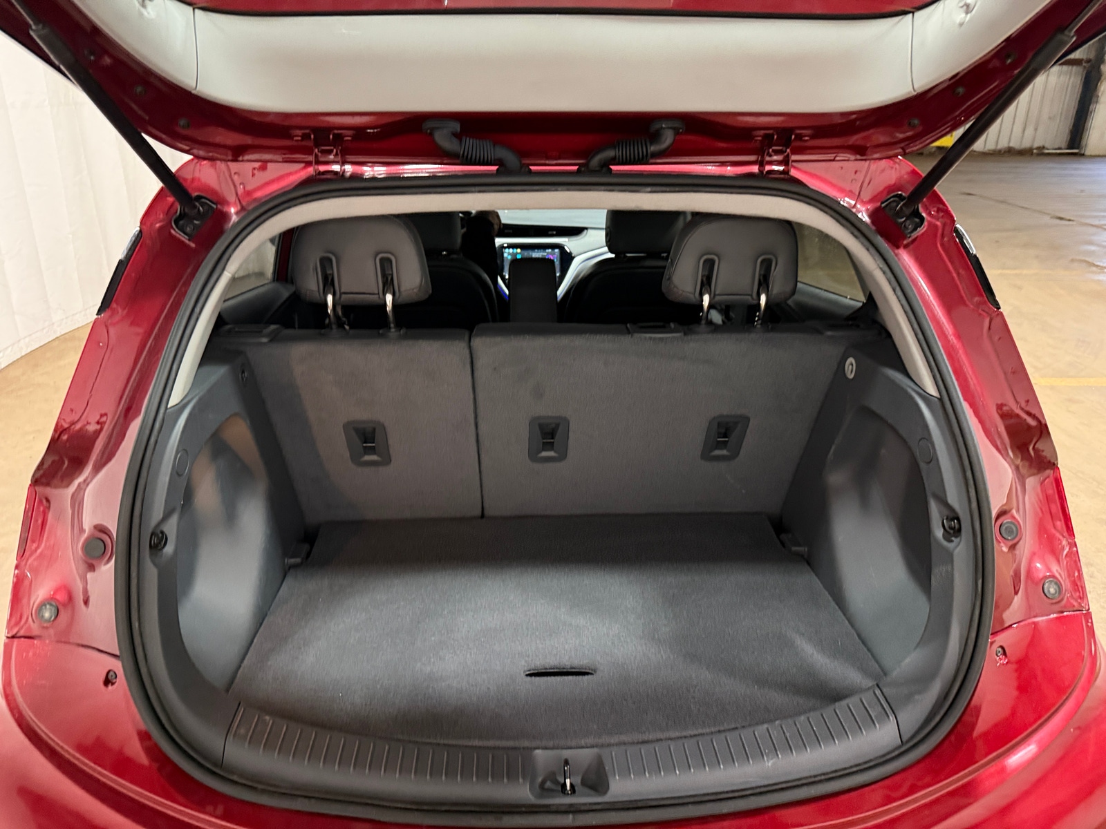 Thumbnail: 2021 Chevrolet Bolt EV - 6