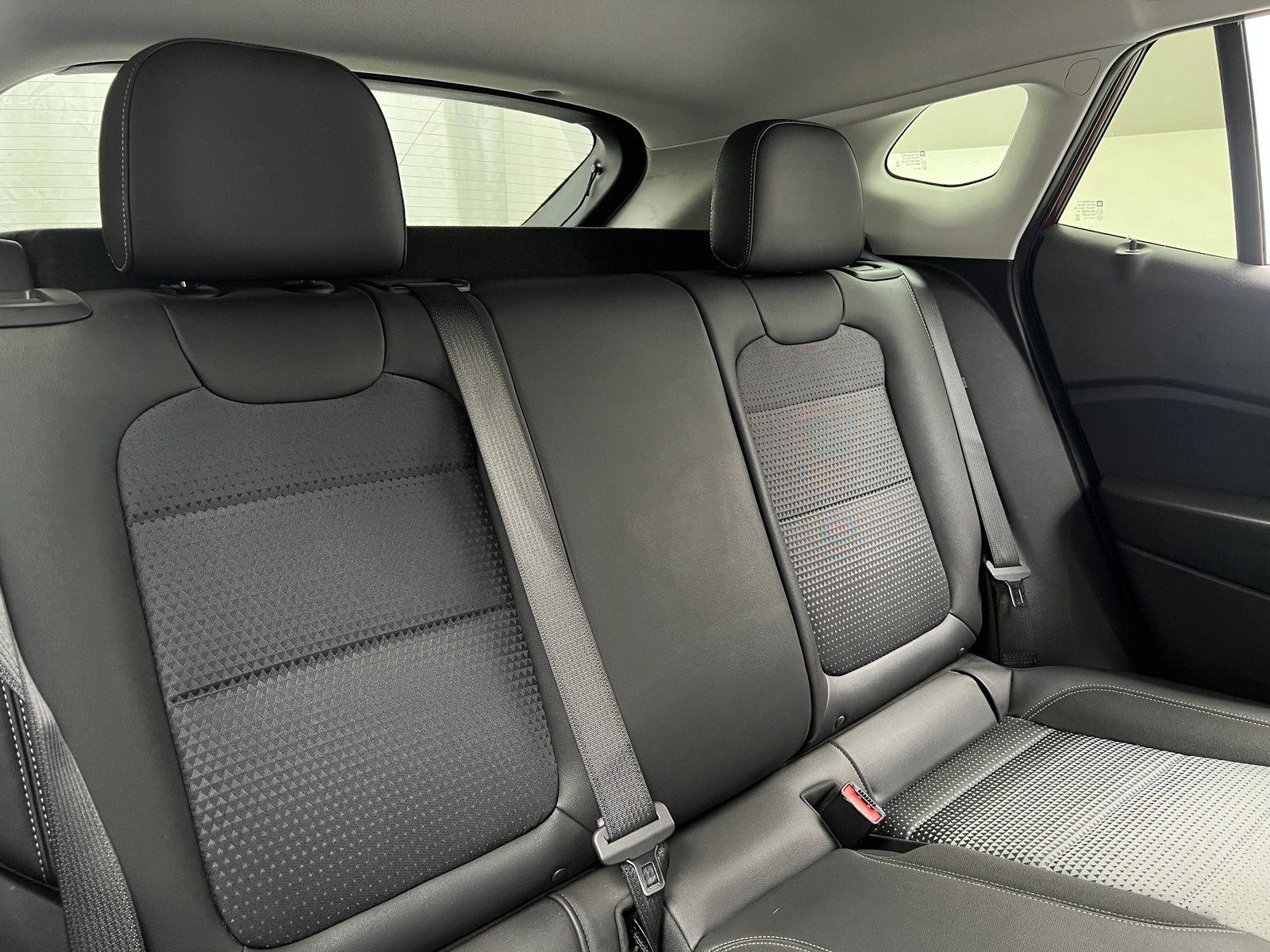 Thumbnail: 2025 Chevrolet Trax - 6