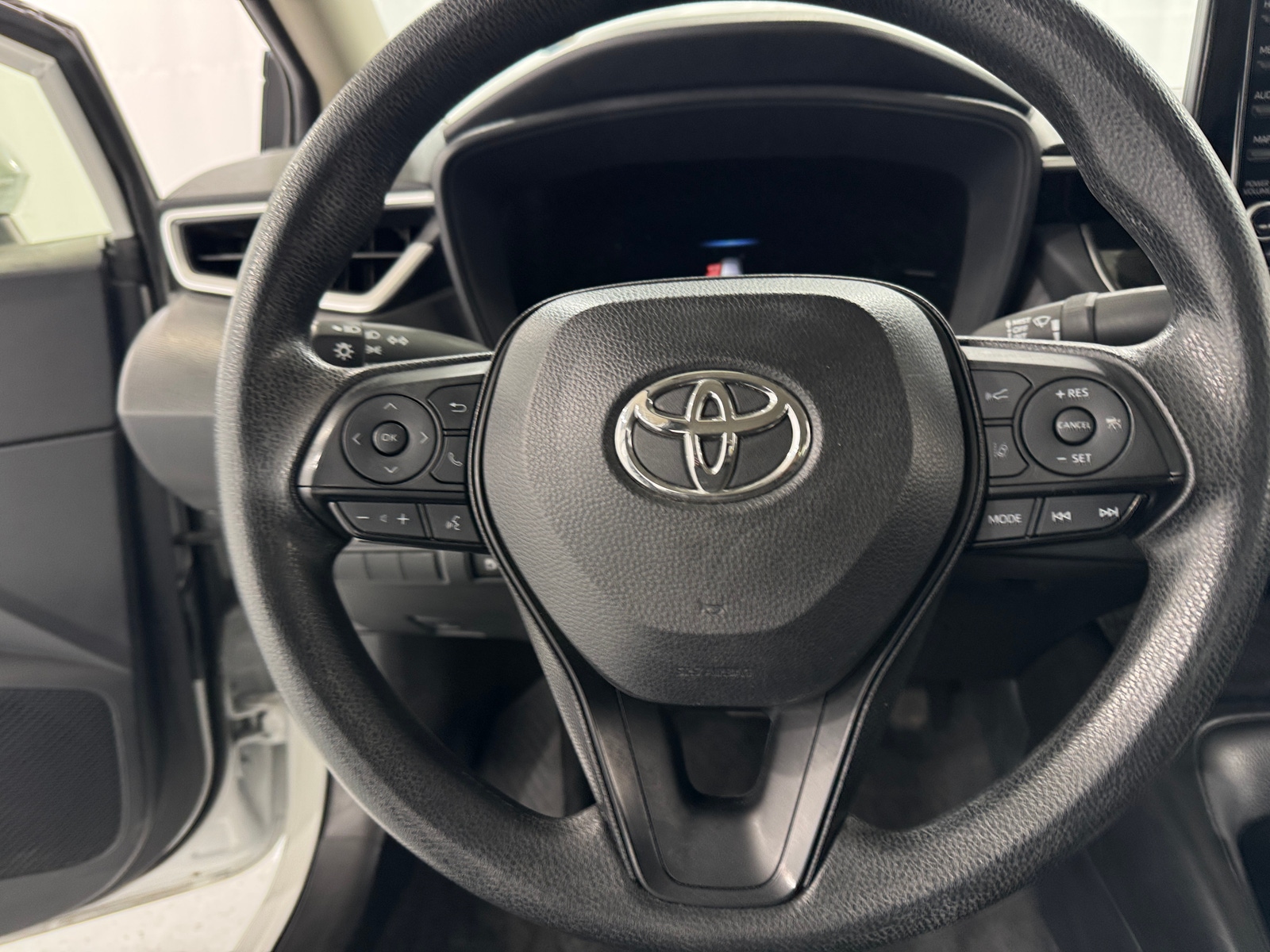 Thumbnail: 2022 Toyota Corolla - 5