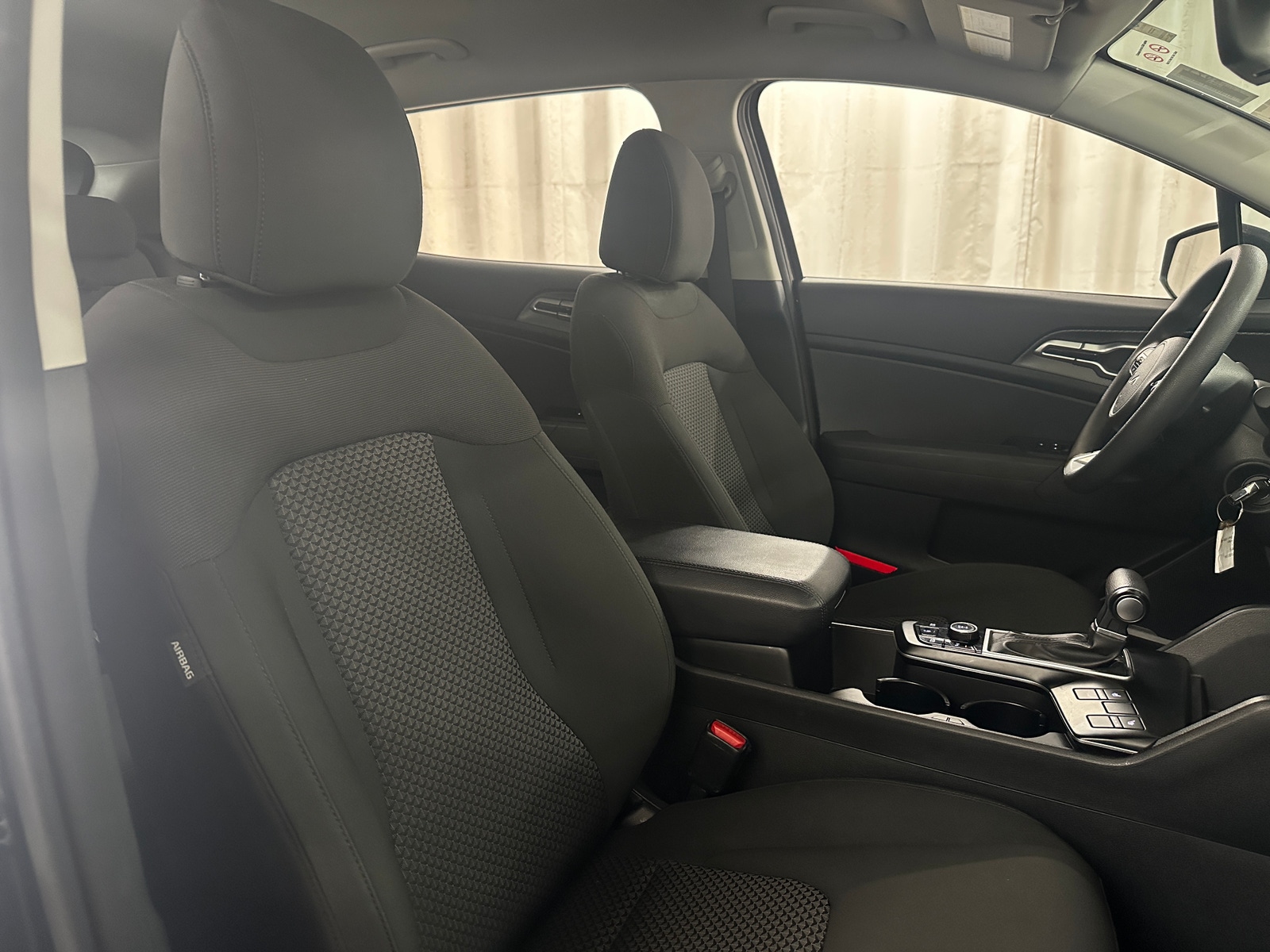 Thumbnail: 2025 Kia Sportage - 2