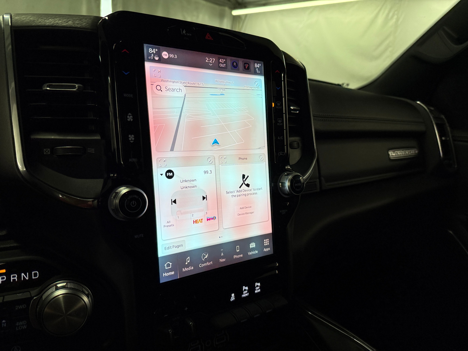 Thumbnail: 2025 RAM 1500 - 3