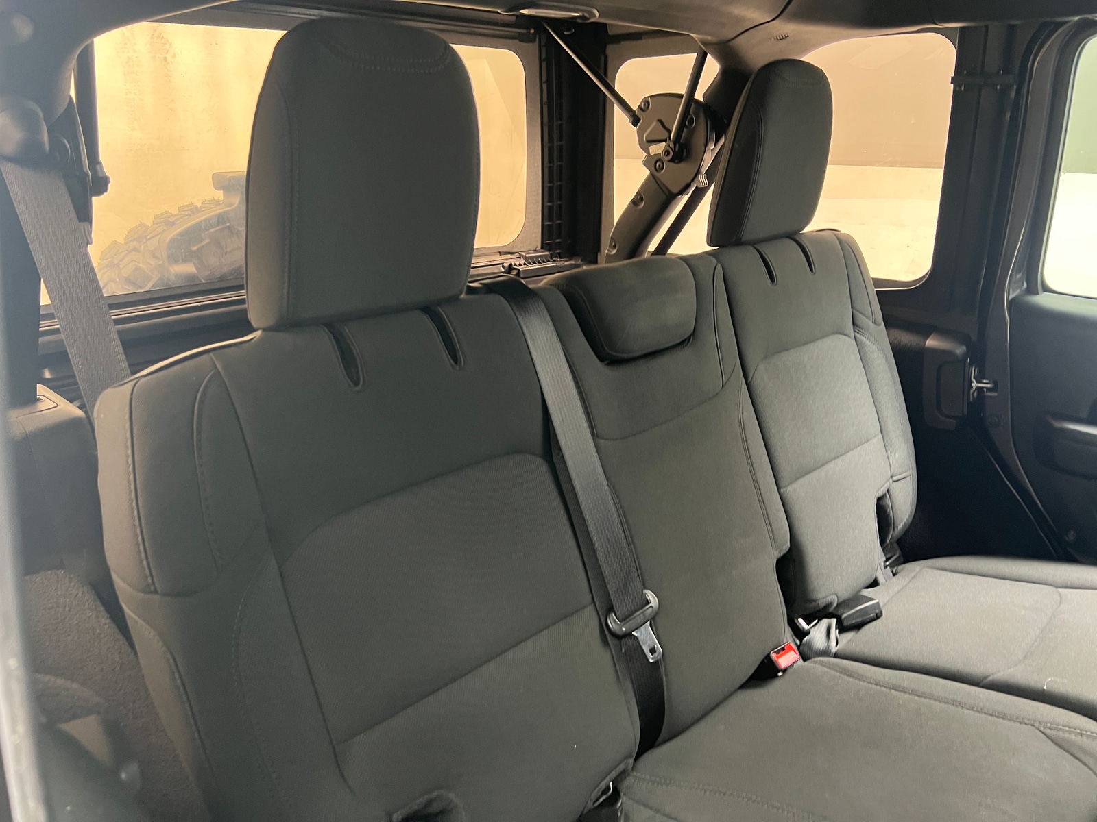 Thumbnail: 2021 Jeep Wrangler - 6