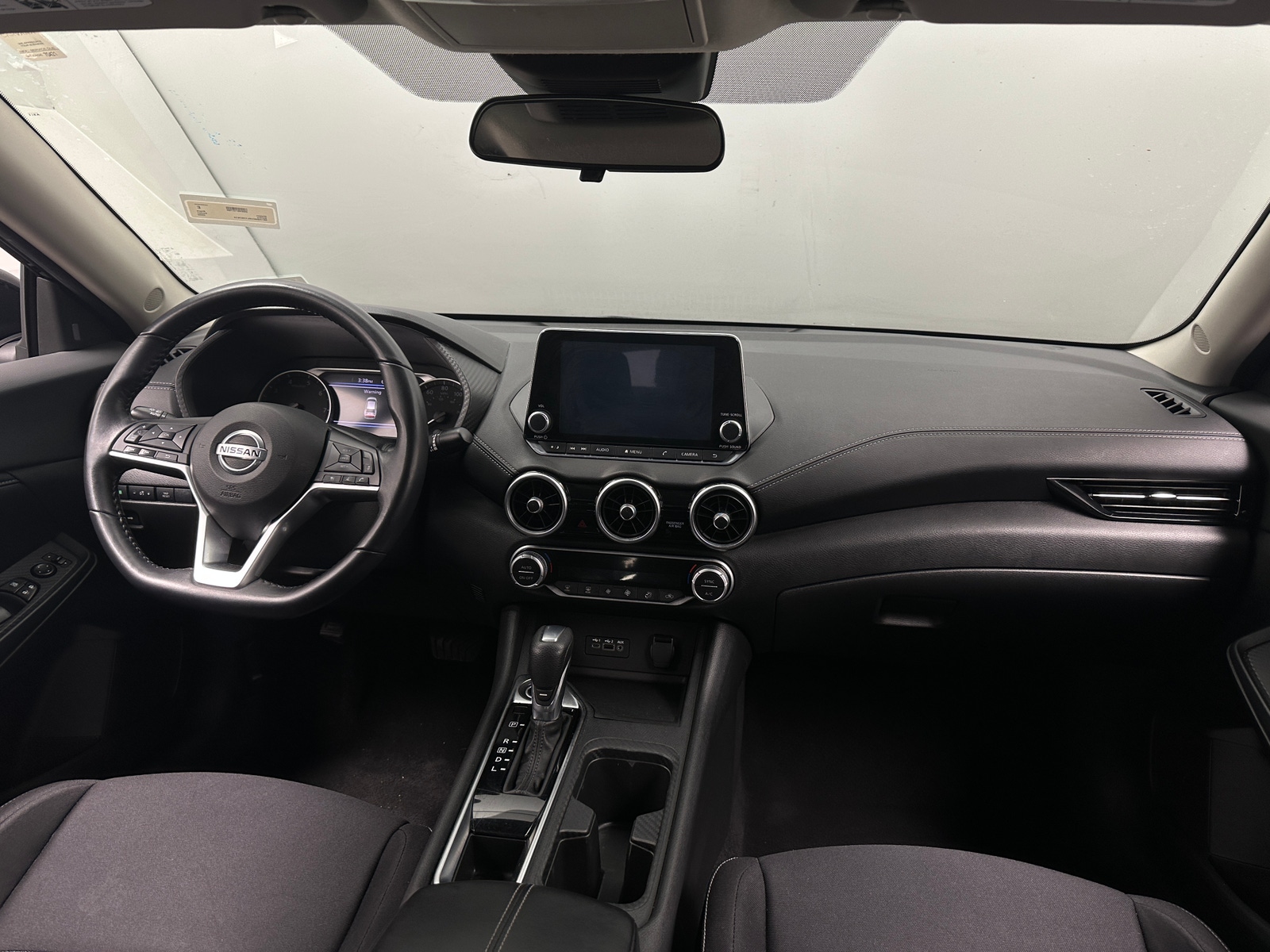 Thumbnail: 2020 Nissan Sentra - 3