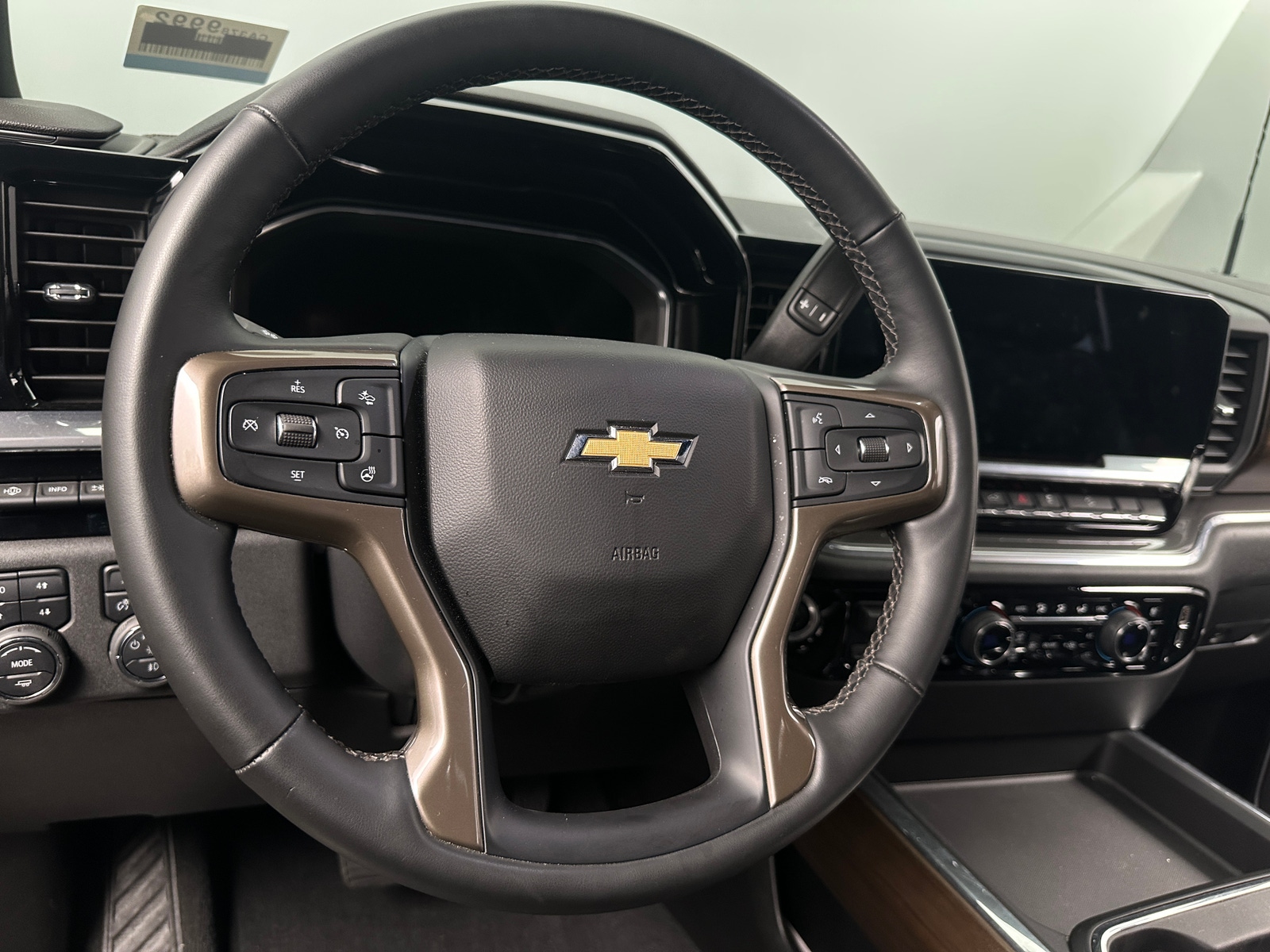 Thumbnail: 2024 Chevrolet Silverado 3500 - 4