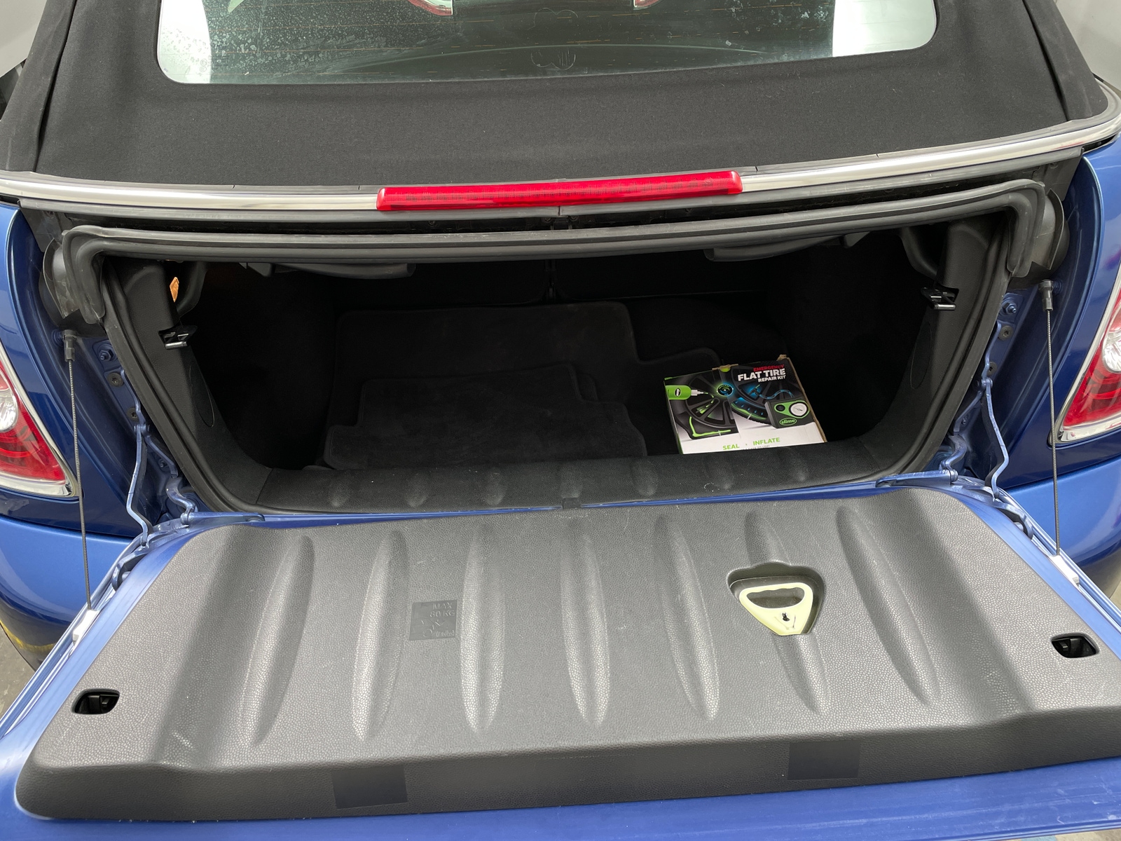 Thumbnail: 2015 MINI Cooper Convertible - 7