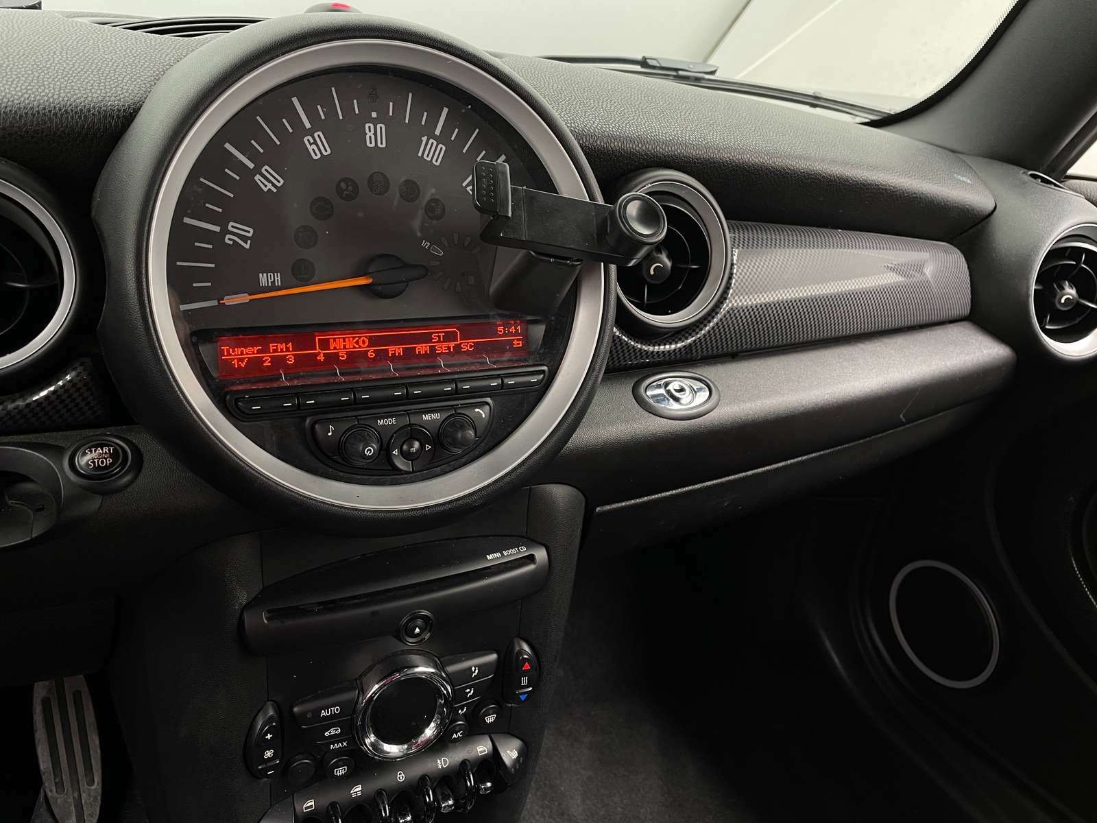 Thumbnail: 2015 MINI Cooper Convertible - 4