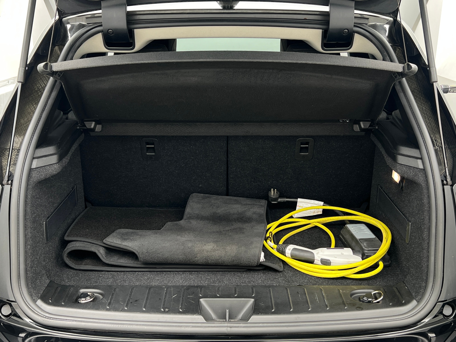 Thumbnail: 2018 BMW i3 - 7