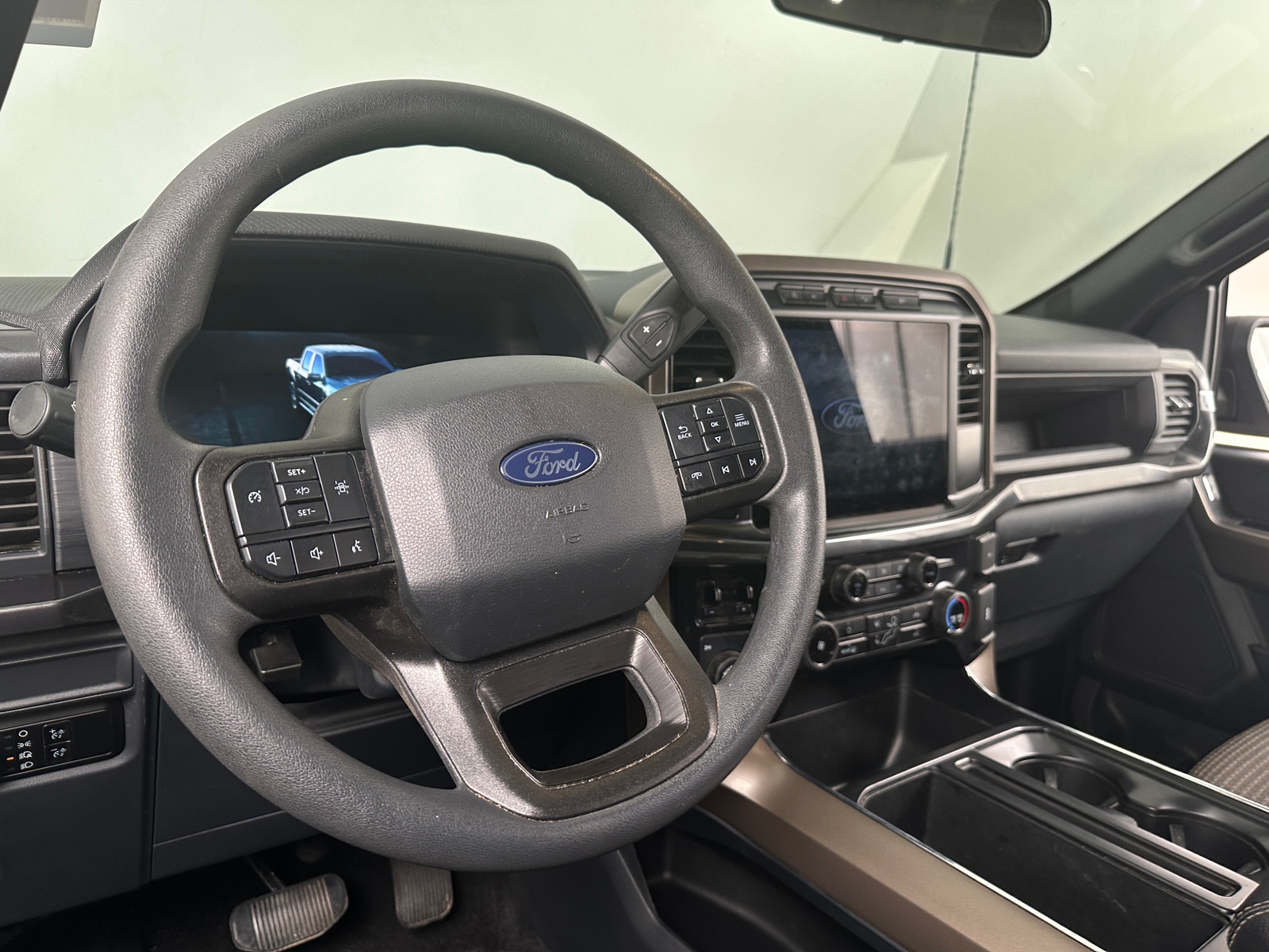 Thumbnail: 2024 Ford Econoline - 5