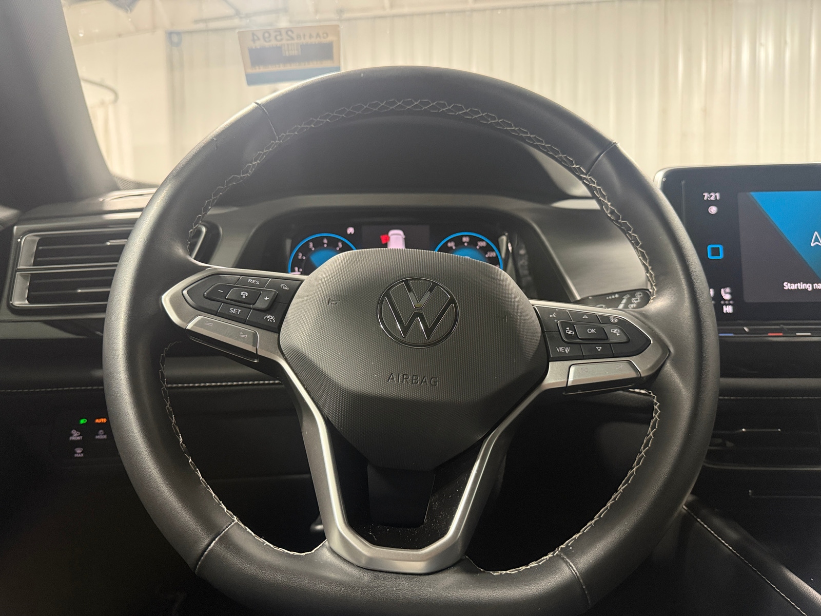 Thumbnail: 2025 Volkswagen Atlas - 4