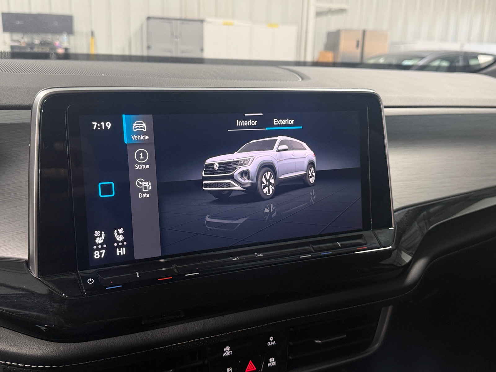 Thumbnail: 2025 Volkswagen Atlas - 3