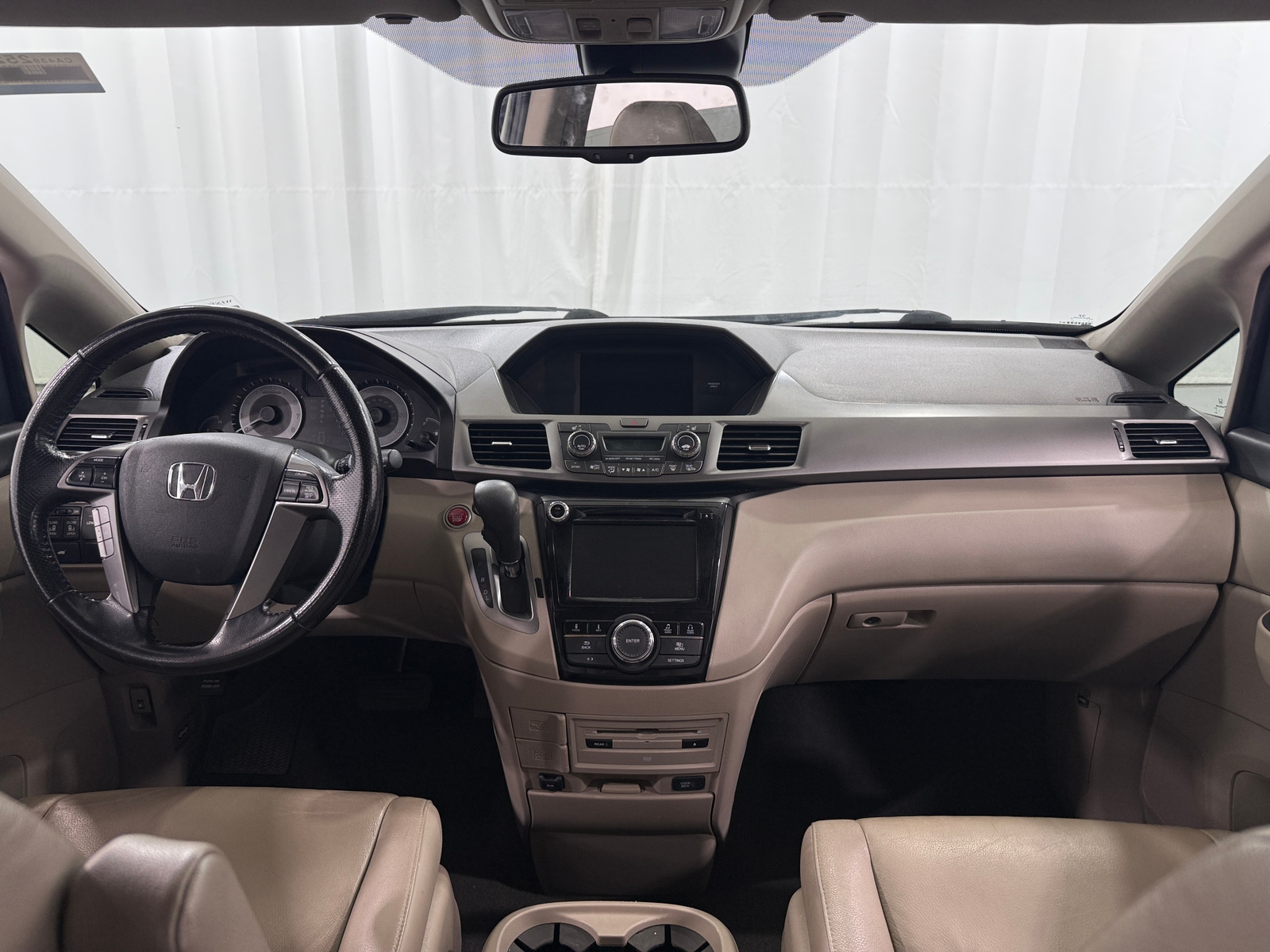 Thumbnail: 2017 Honda Odyssey - 2