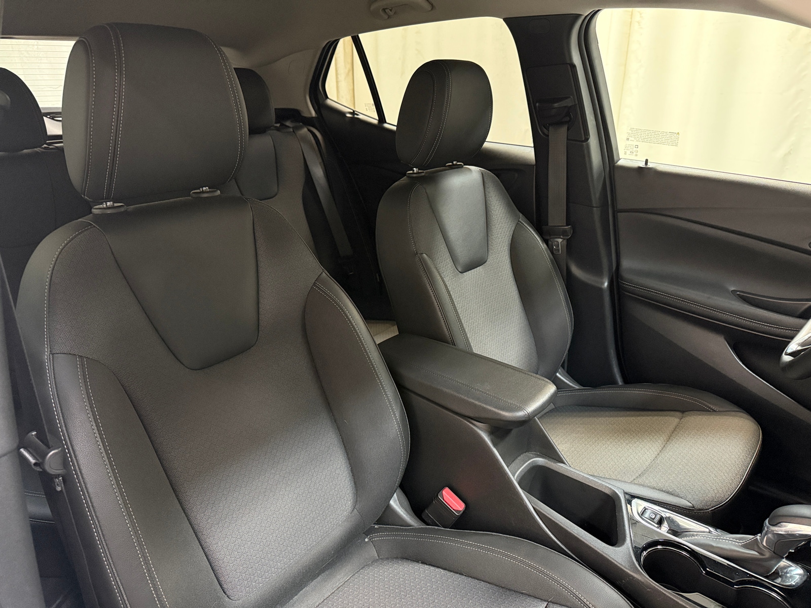 Thumbnail: 2025 Buick Encore GX - 2