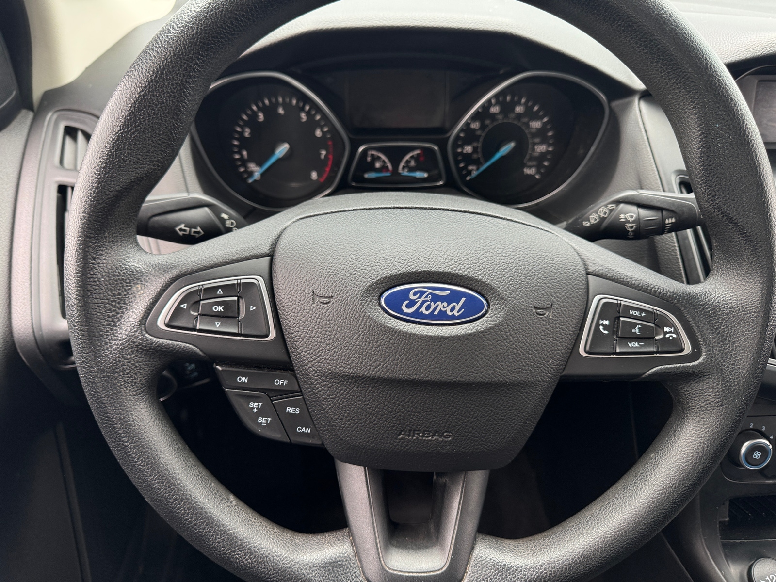 Thumbnail: 2018 Ford Focus - 5