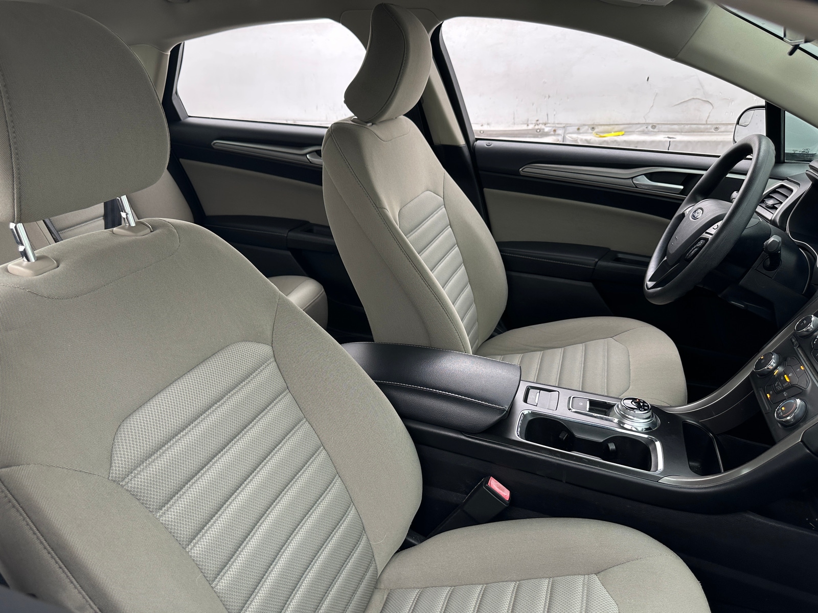 Thumbnail: 2017 Ford Fusion - 2