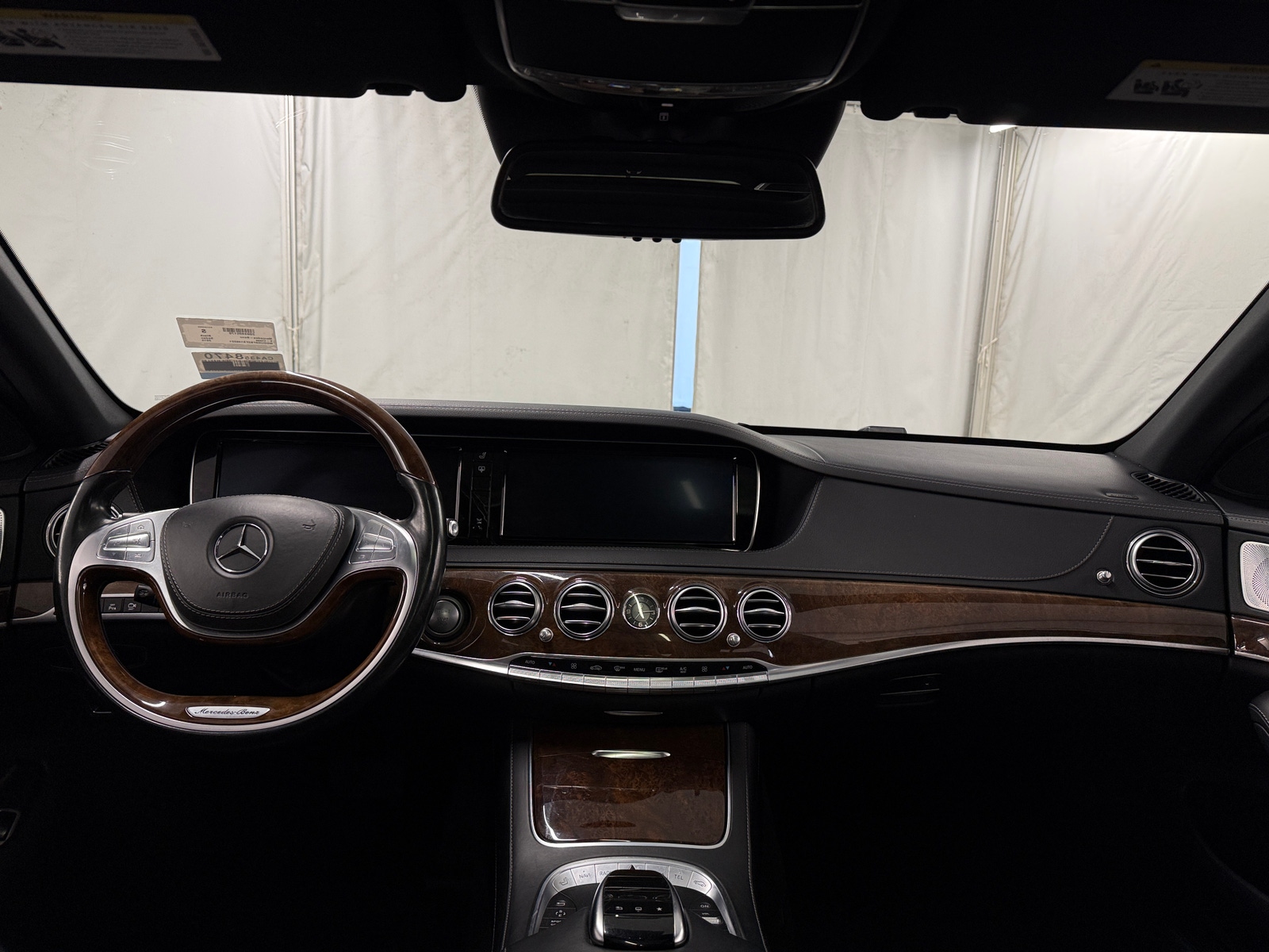 Thumbnail: 2015 Mercedes-Benz S-Class - 2