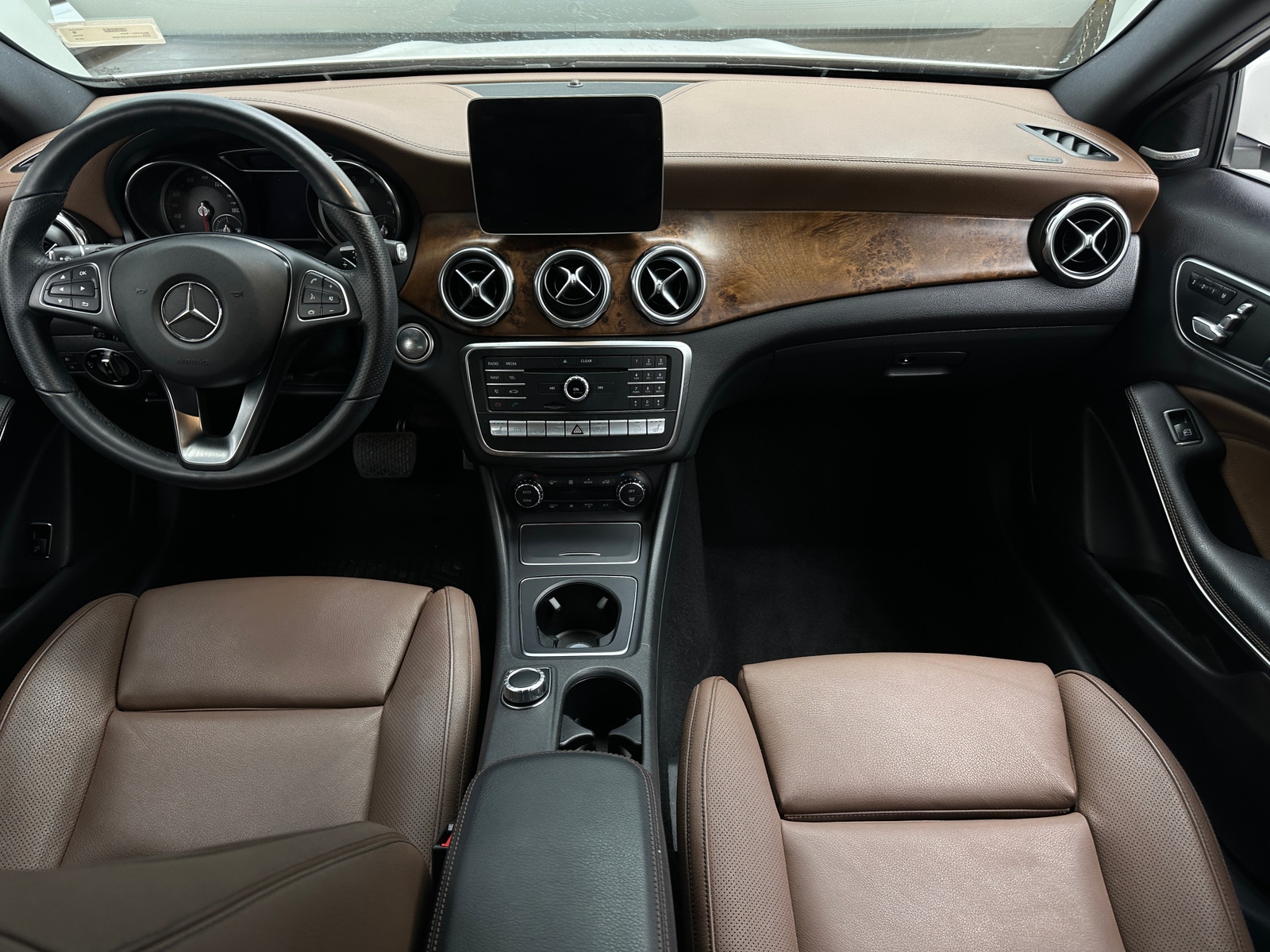 Thumbnail: 2019 Mercedes-Benz GLA - 2