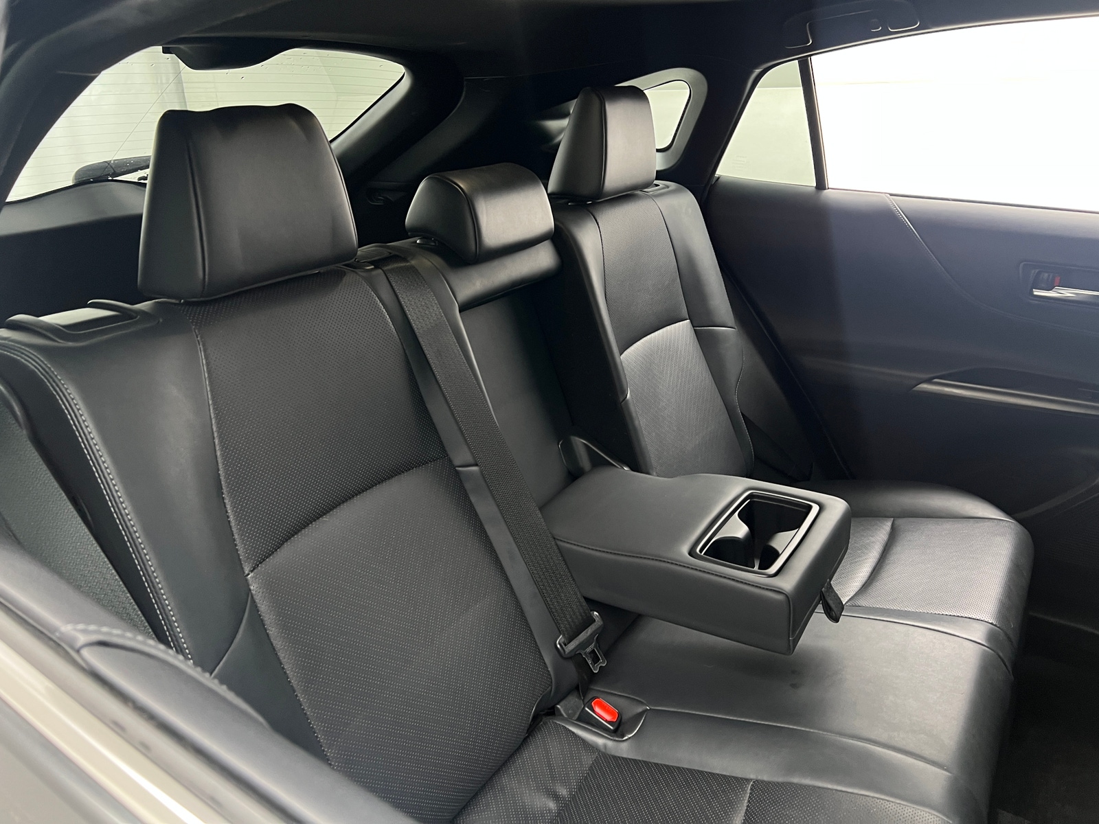 Thumbnail: 2021 Toyota Venza - 5