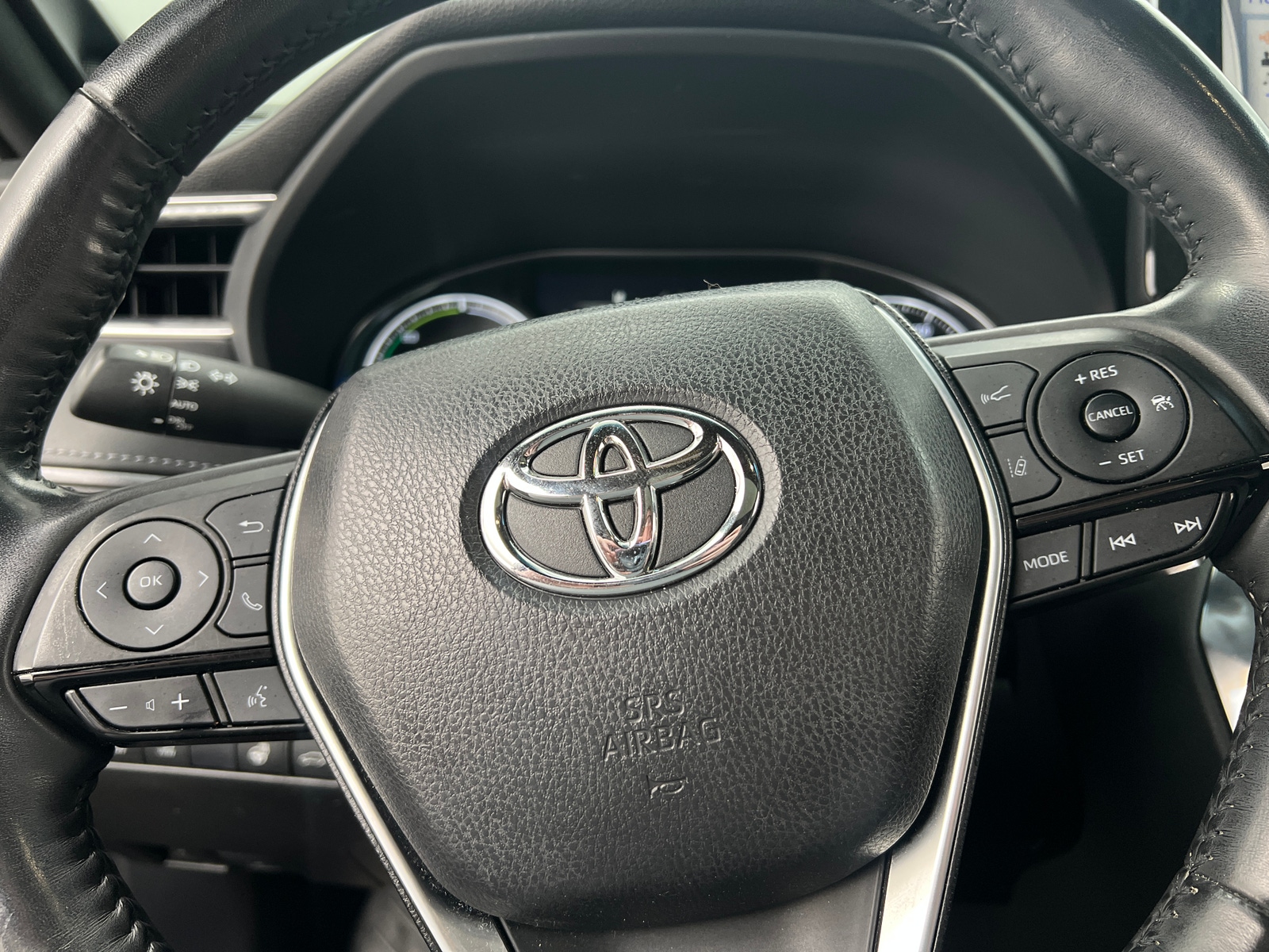 Thumbnail: 2021 Toyota Venza - 4