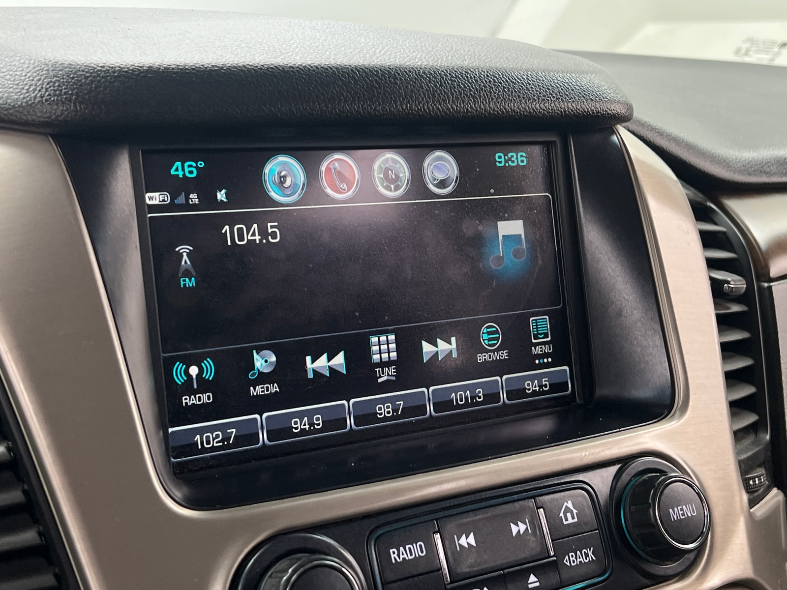 Thumbnail: 2019 GMC Yukon XL - 3