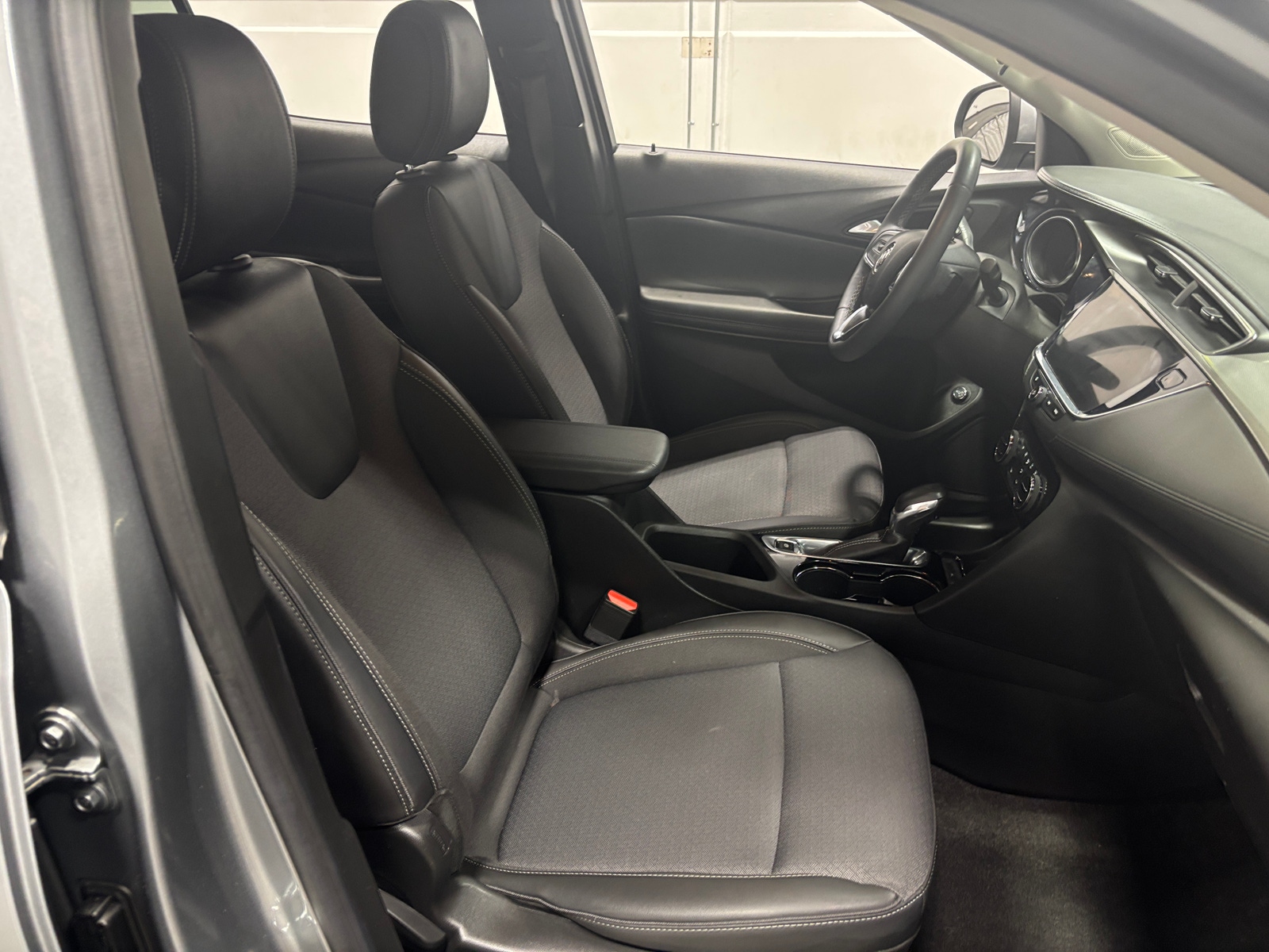 Thumbnail: 2023 Buick Encore GX - 2